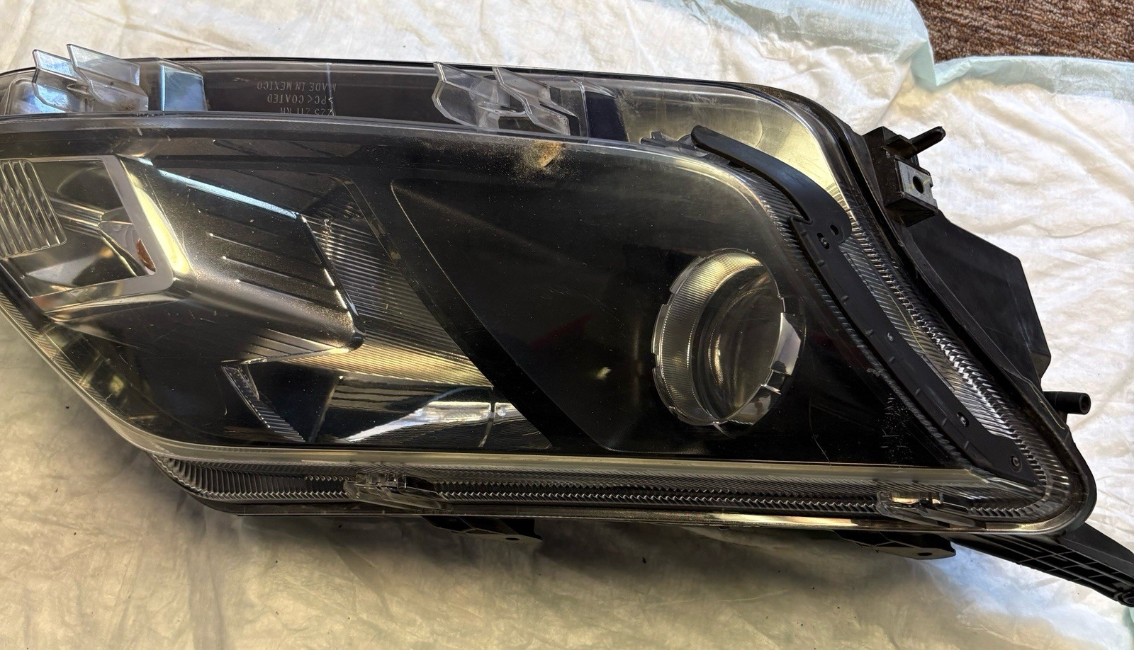NICE 2015-2020 TOYOTA SIENNA Left Driver Side Headlight XENON HID Head Lamp OEM