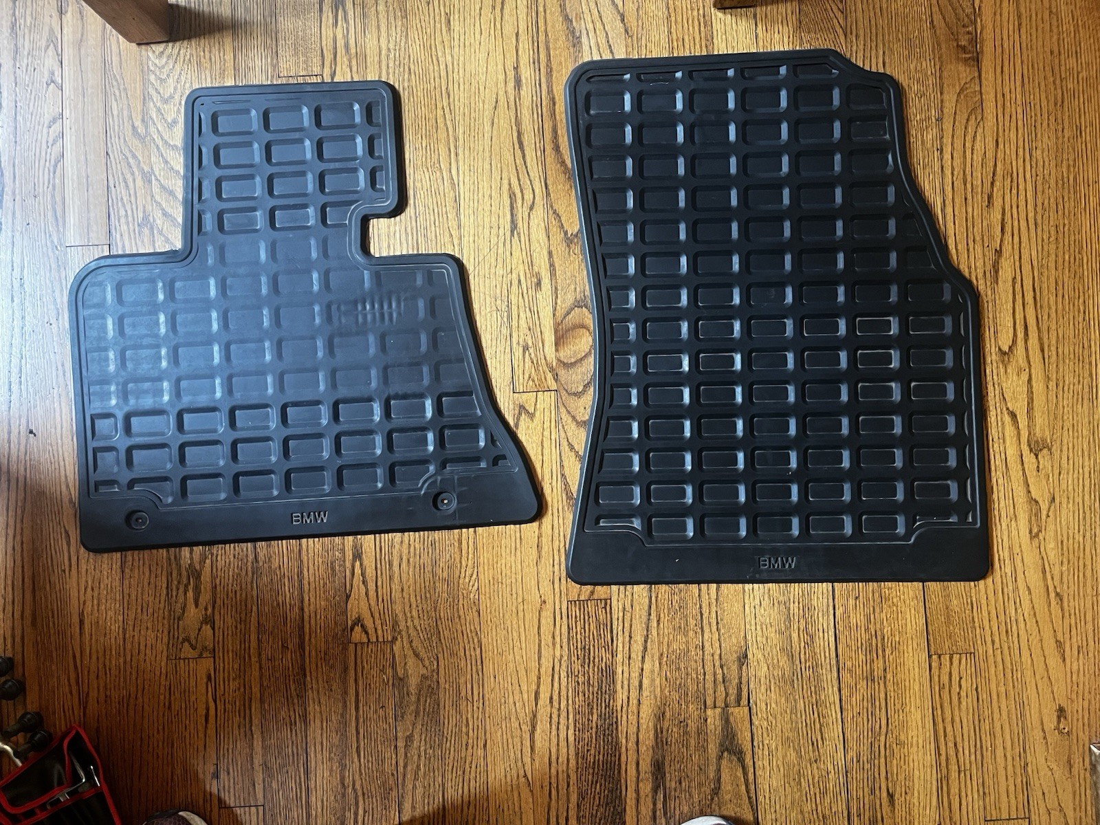 Rubber Floor mats BMW X5 OEM 2000-2006 E53 Rare Used Rubber Floor mats BMW X5 OEM 2000-2006 E53 Rare Used