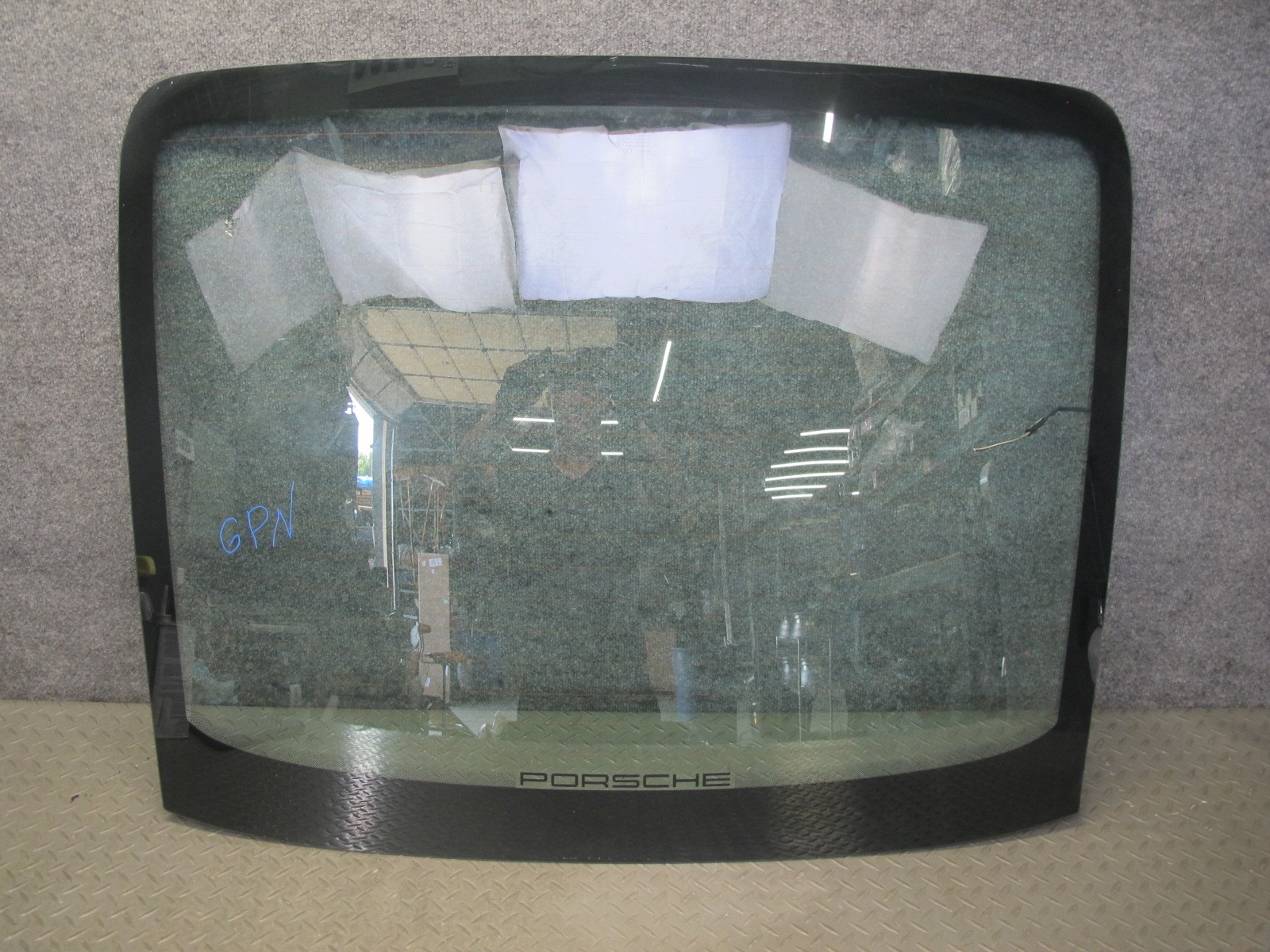 2005-2008 PORSCHE 911 997 REAR TRUNK LID HATCH LIFTGATE HEATED GLASS WINDOW