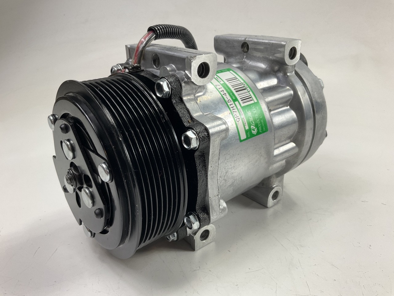 NEW UNBOXED QP7H15-4417 A/C Compressor