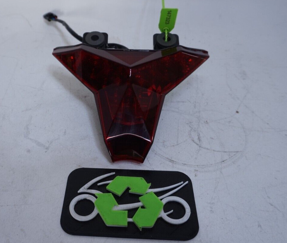 2020 19-23 KAWASAKI ZX6R 636 REAR STOP BRAKE TAIL LIGHT LAMP 147323 OEM 2020 19-23 KAWASAKI ZX6R 636 REAR STOP BRAKE TAIL LIGHT LAMP 147323 OEM