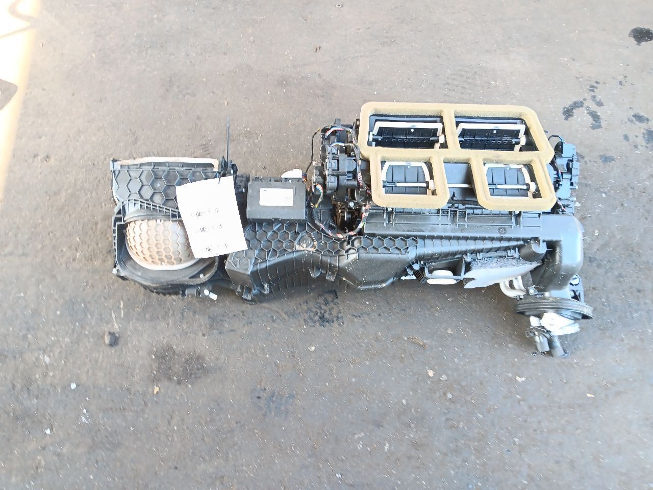 12-20 BMW 320 328 M3 M4 M2 F30 F32 F87 F83 HEATER CORE ASSY COMPLETE SET