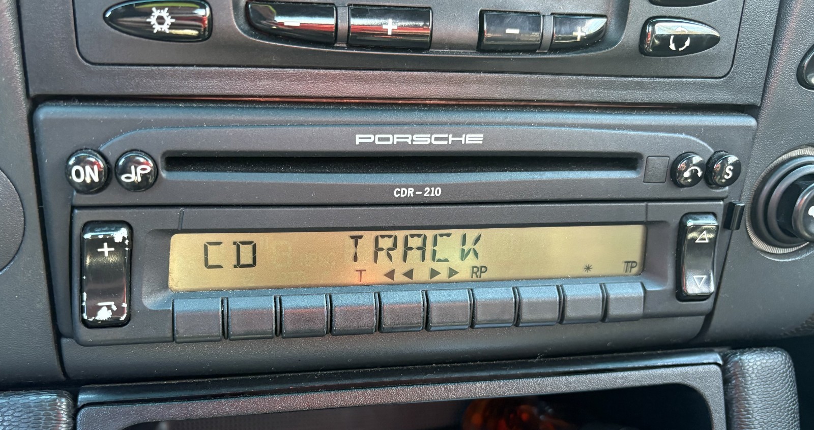 Porsche Becker OEM CDR 210 CDR-210 CD Radio WITH CODE for 911 966 986 Mint