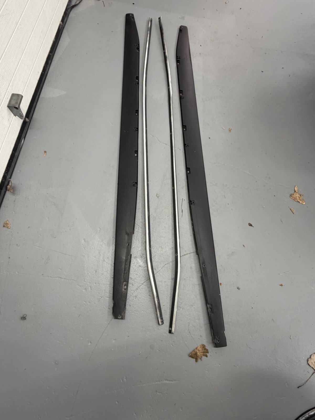 Corvette 1968 1969 Rocker Moldings Original Corvette 1968 1969 Rocker Moldings Original