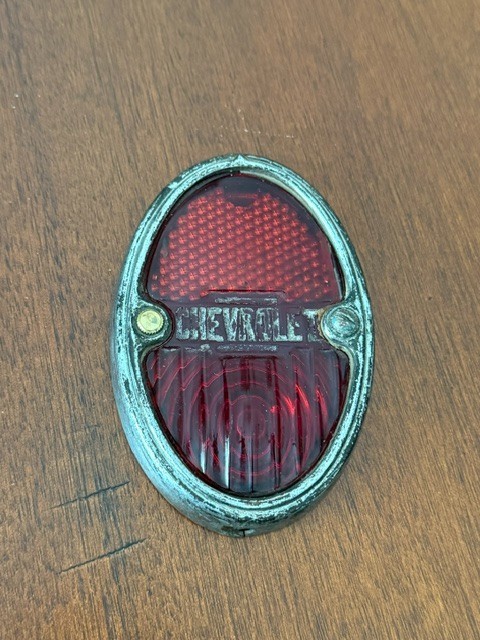 Vintage Chevrolet Taillight Lens and Bezel (early to mid 1930\'s) Vintage Chevrolet Taillight Lens and Bezel (early to mid 1930\'s)