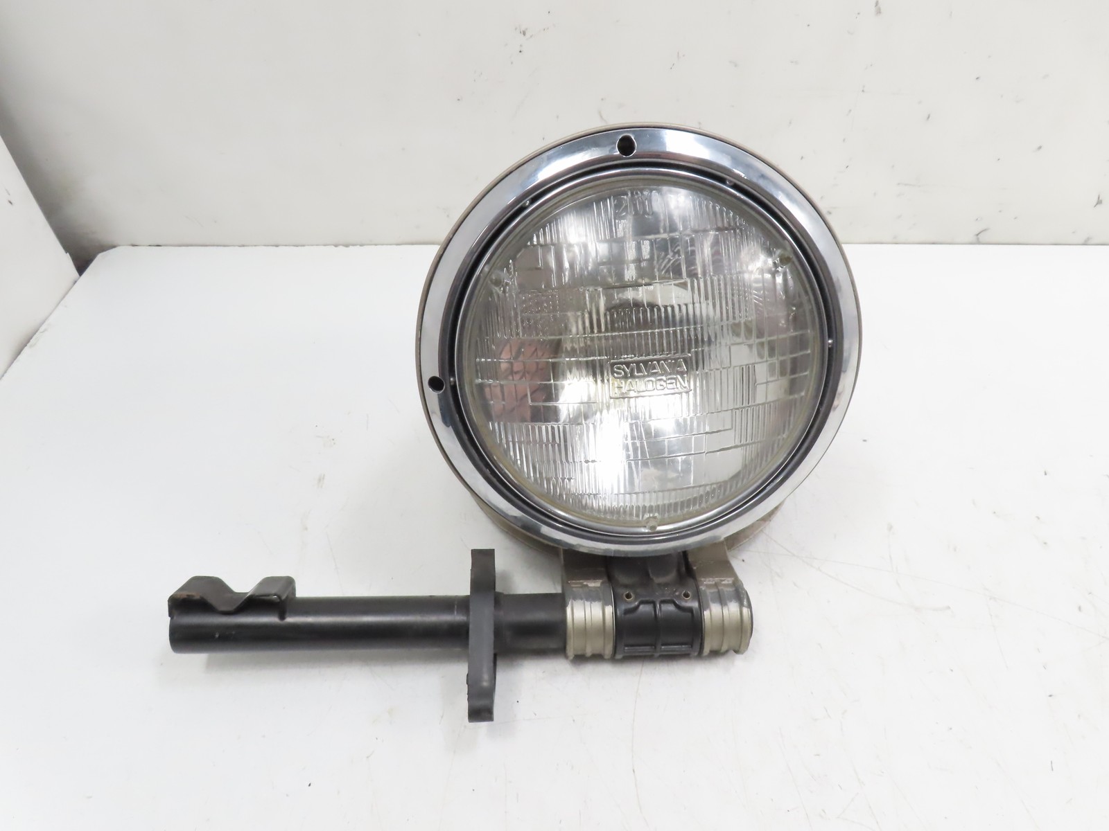 85 Porsche 928 S #1338 Headlight Assembly, Front Left 92875024902 85 Porsche 928 S #1338 Headlight Assembly, Front Left 92875024902