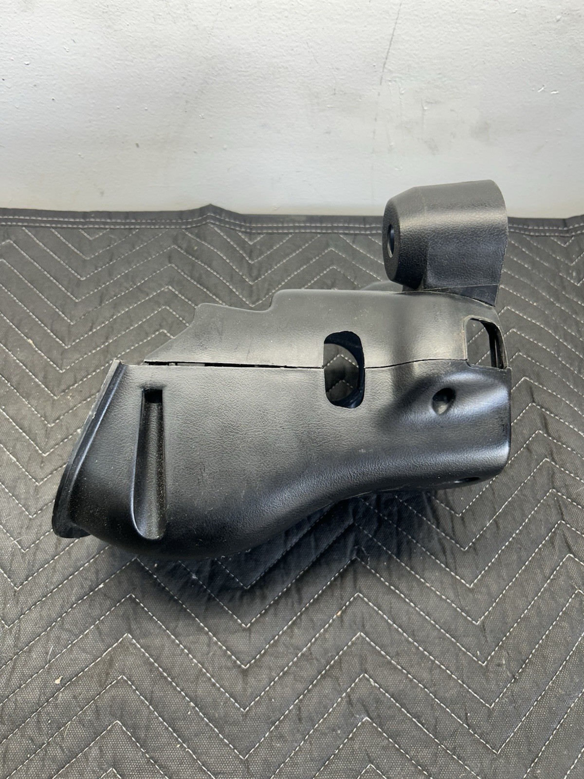 89-94 Nissan 240sx S13 OEM Steering Column Cover Clamshell w/ ATI Dual Gauge Pod