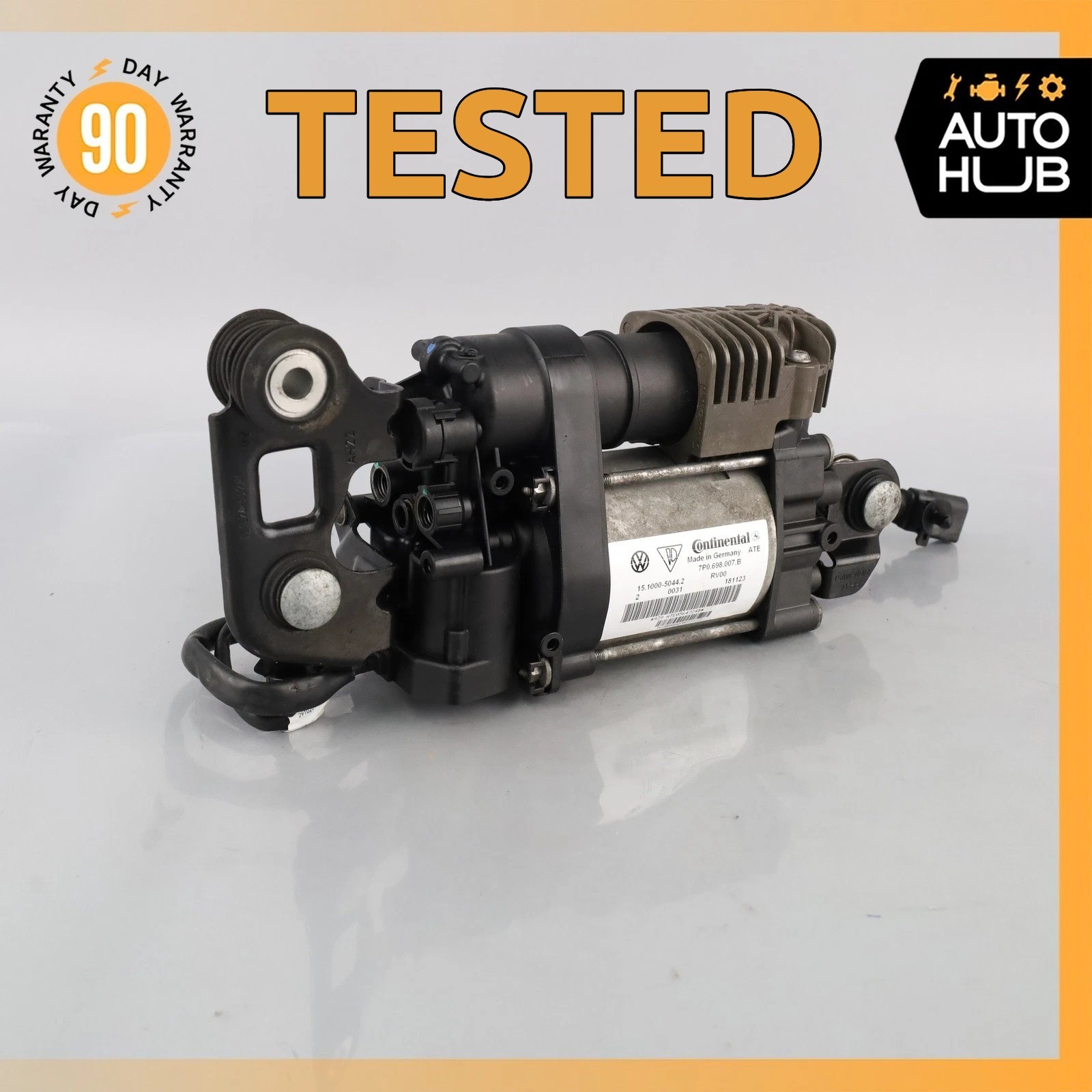 11-18 Porsche Cayenne 958 Airmatic Air Suspension Compressor Pump 7P0698007B OEM 11-18 Porsche Cayenne 958 Airmatic Air Suspension Compressor Pump 7P0698007B OEM