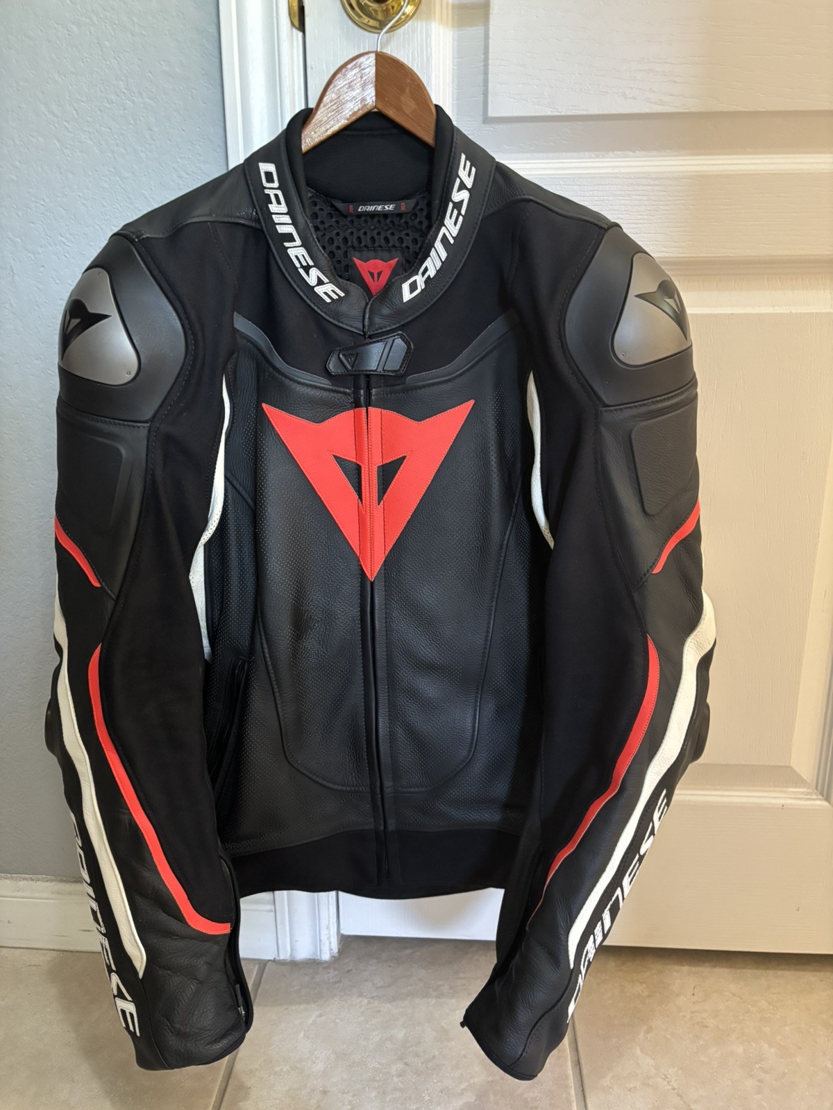Dainese Super Speed 3 Perforated Leather Motorcycle Jacket Men's Dainese Super Speed 3 Perforated Leather Motorcycle Jacket Men's
