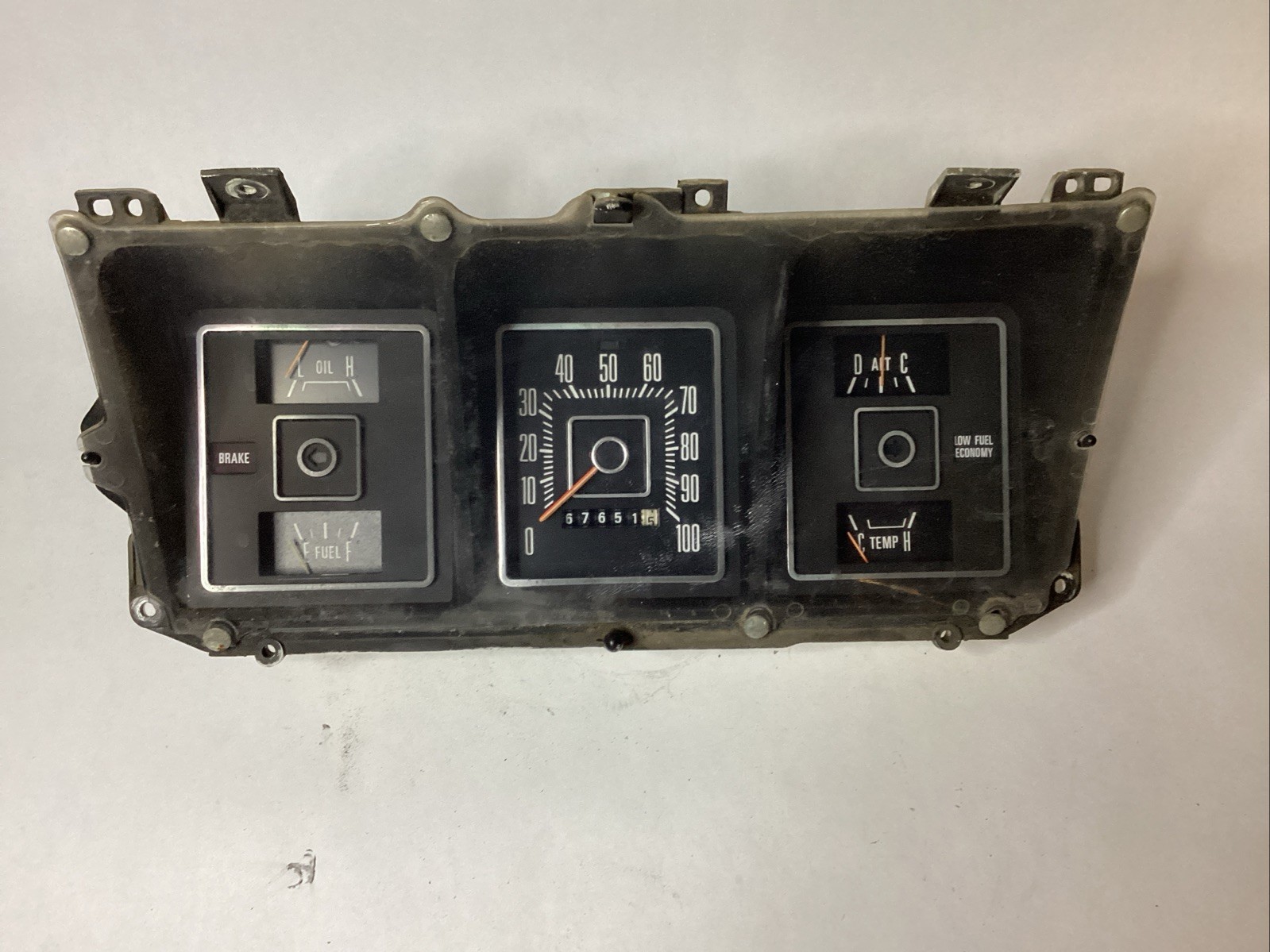 1973-1977 Ford F100 F150 F250 F350 1977-1979 Bronco Instrument Cluster Gauge OEM