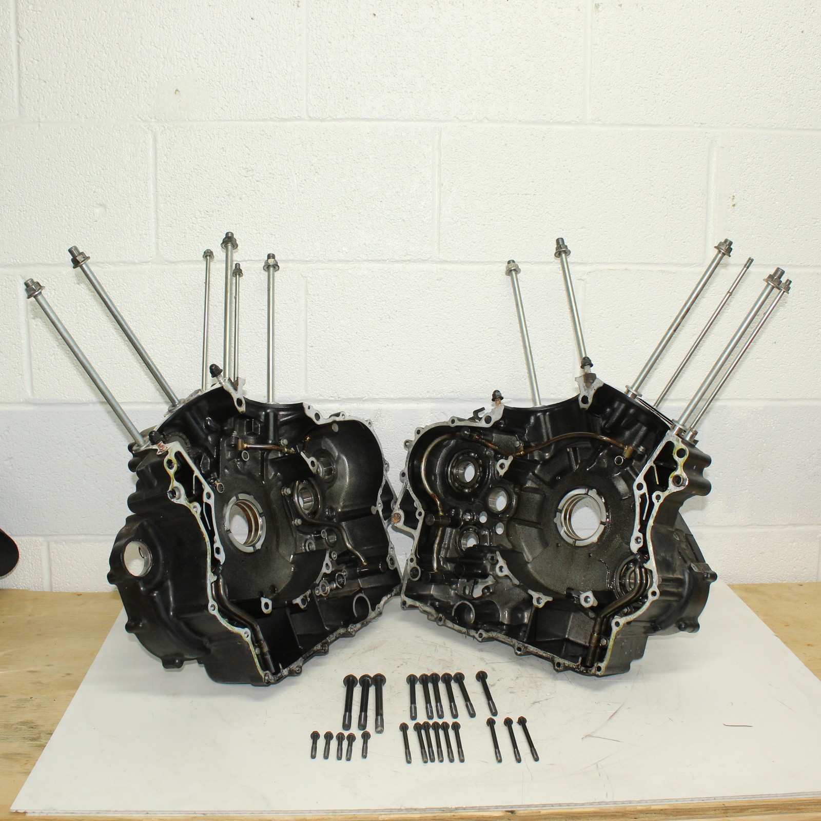 2001 Kawasaki Vulcan VN1500 Nomad FI Engine Cases 14001-5374