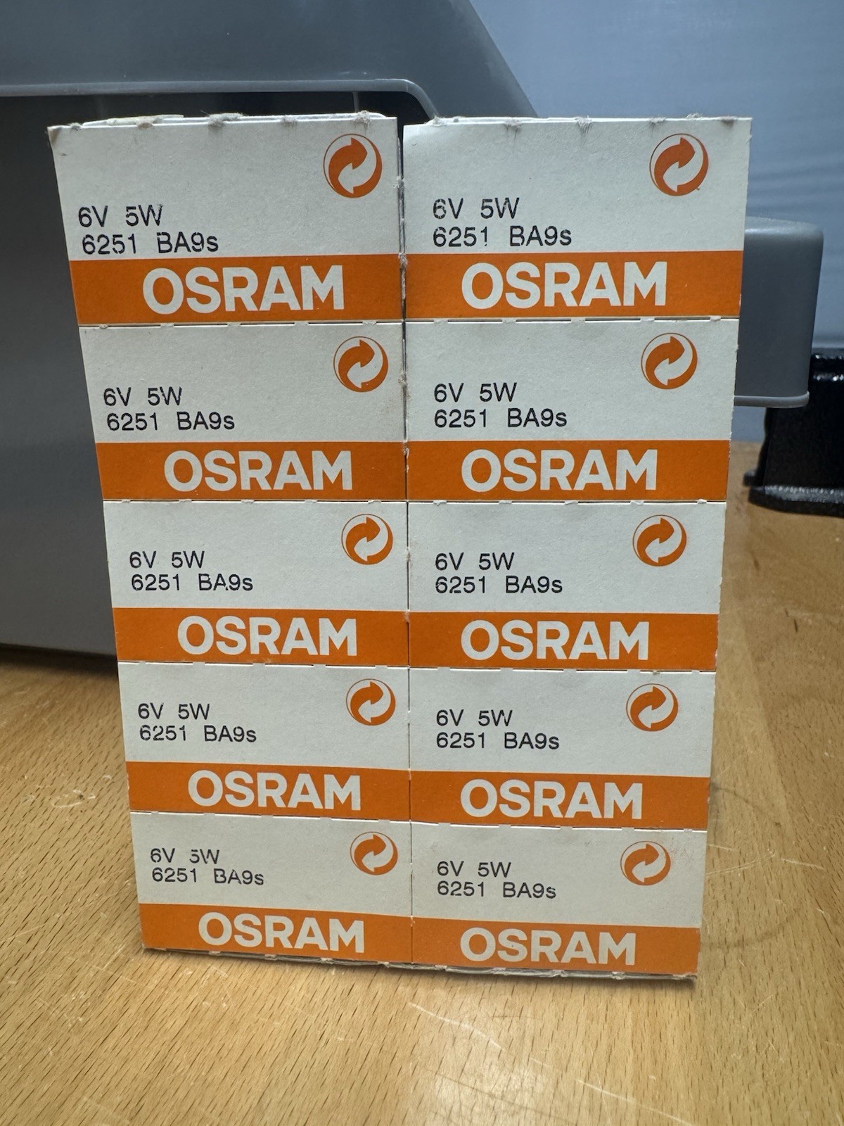 10x OSRAM 6v 5w 6251 BA9s 10x OSRAM 6v 5w 6251 BA9s