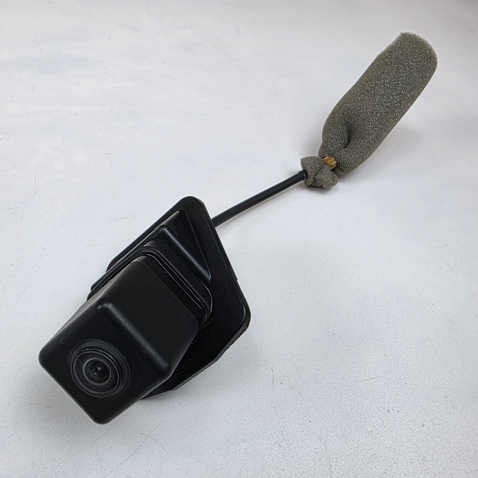 10-17 Mercedes E350 E550 CLS550  Parking Rear View Backup Camera A2078200897 OEM