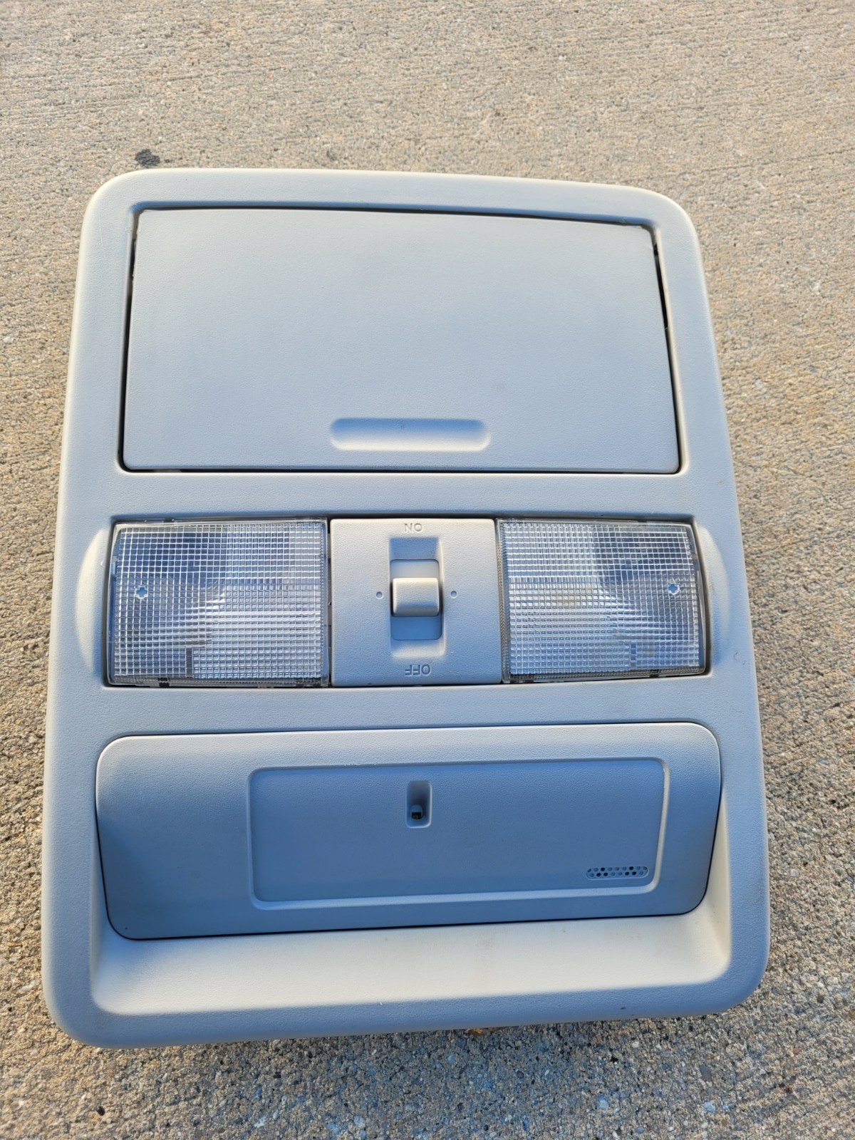 2005-24 Nissan Frontier Gray Overhead Storage Console Map Dome Light OEM 