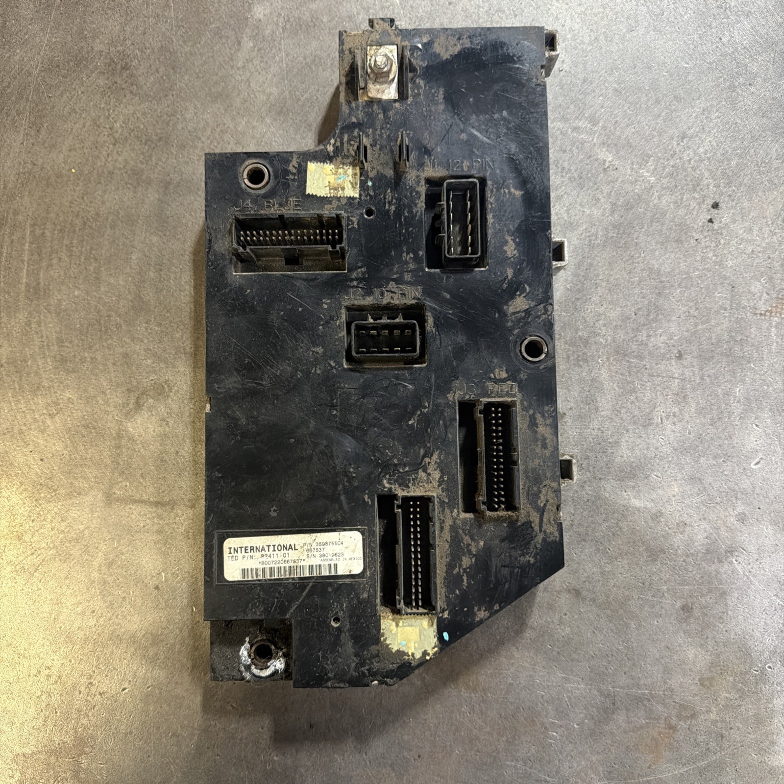OEM International 3598755C4 Body Control Module OEM International 3598755C4 Body Control Module