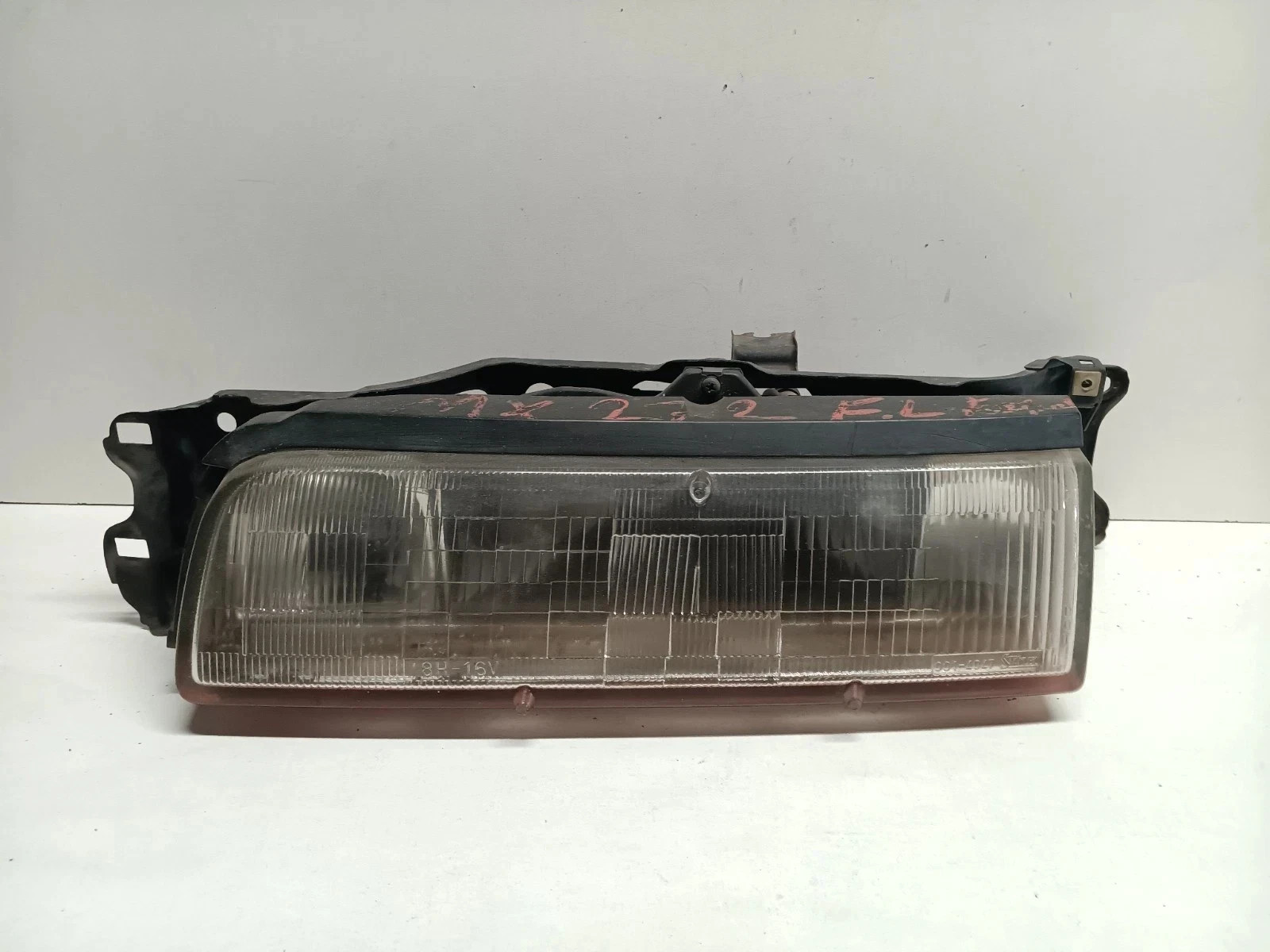 1988-1992 MAZDA MX-6 FRONT LEFT DRIVER SIDE HEADLIGHT HEADLAMP OEM, 114-58170