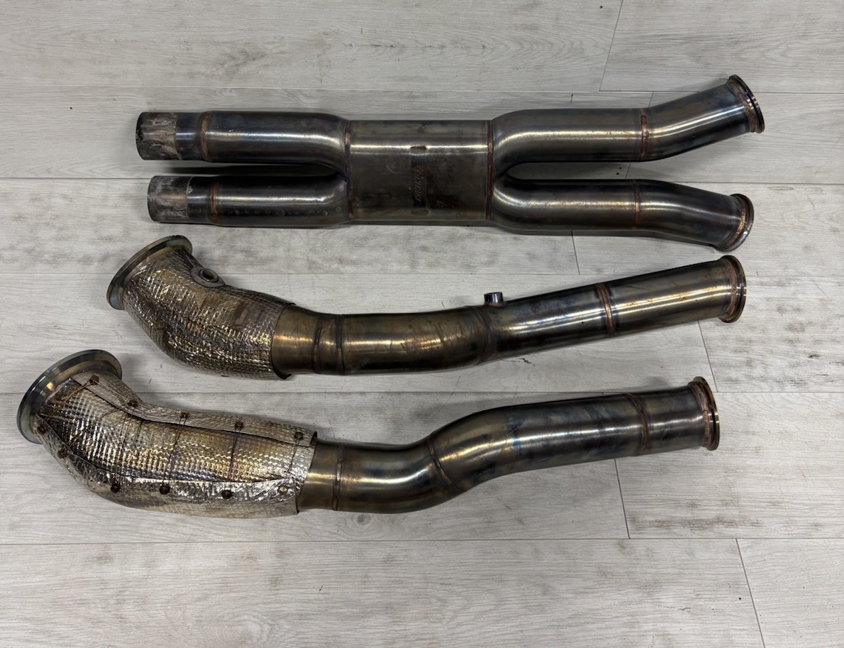GINTANI FERRARI 812 SUPERFAST F12 STAINLESS EXHAUST SYSTEM X PIPE