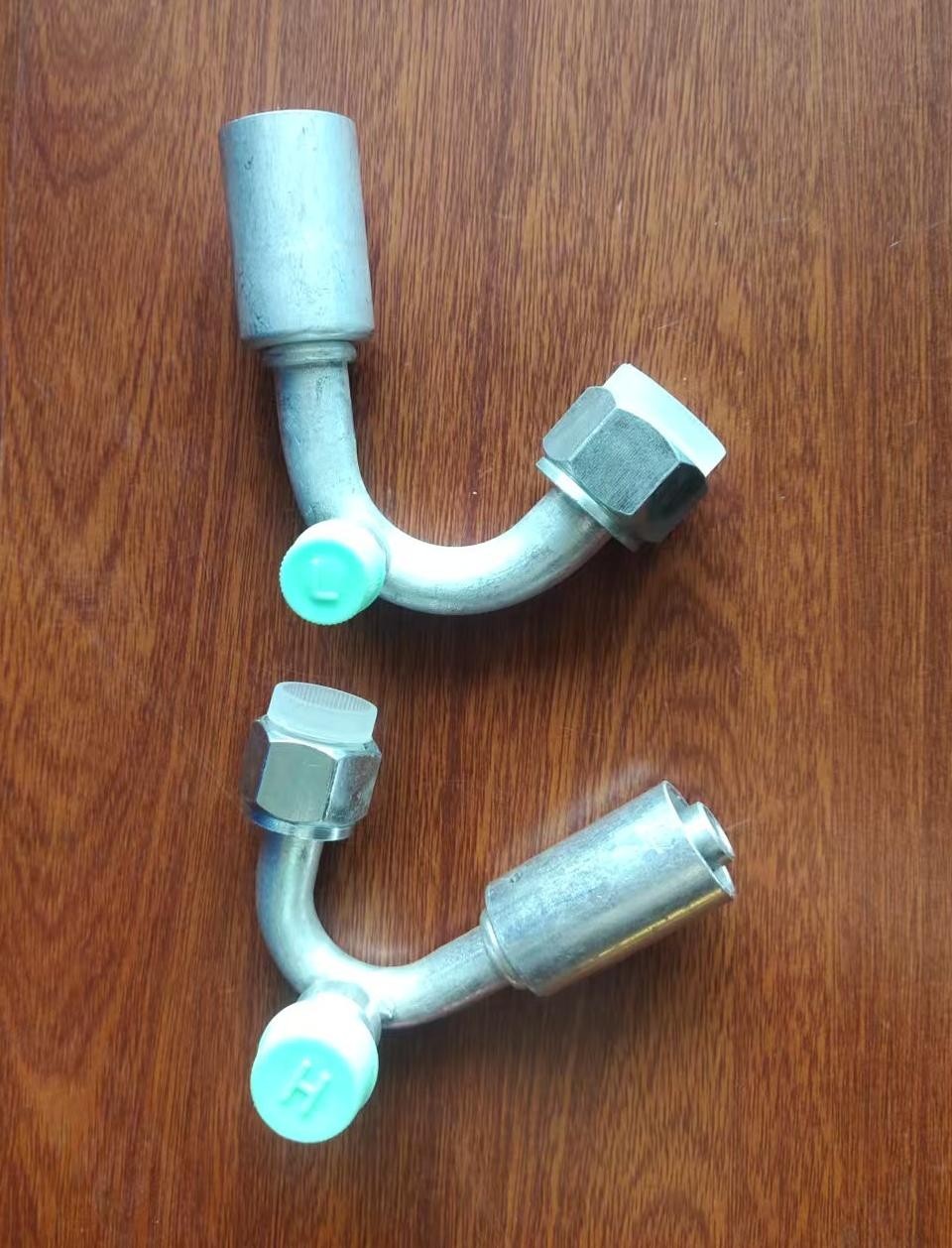 A/C FITTING BEADLOCK FEMALE O RING 135 DEG #8 #10 REDUCED BARRIER W/ 134a PORT A/C FITTING BEADLOCK FEMALE O RING 135 DEG #8 #10 REDUCED BARRIER W/ 134a PORT