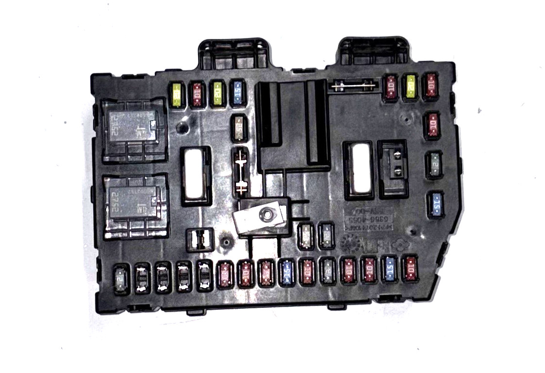 2007-2009 USED GENUINE OEM CHEVY EQUINOX UNDER DASH FUSE RELAY BOX, P/N 63564055