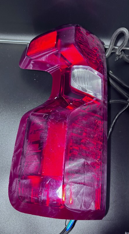 2020-2023 Chevrolet Silverado 2500 / 3500 Driver Left Tail Light New OEM 2020-2023 Chevrolet Silverado 2500 / 3500 Driver Left Tail Light New OEM