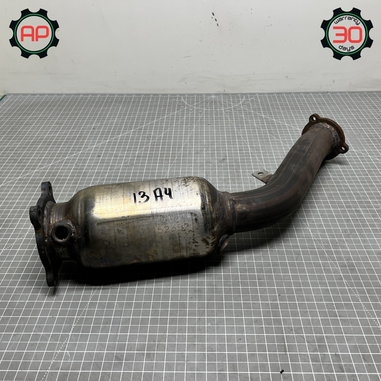 13-15 AUDI A4 A5 Q5 2.0L FRONT ENGINE EXHAUST GAS PURIFIER ASSEMBLY OEM