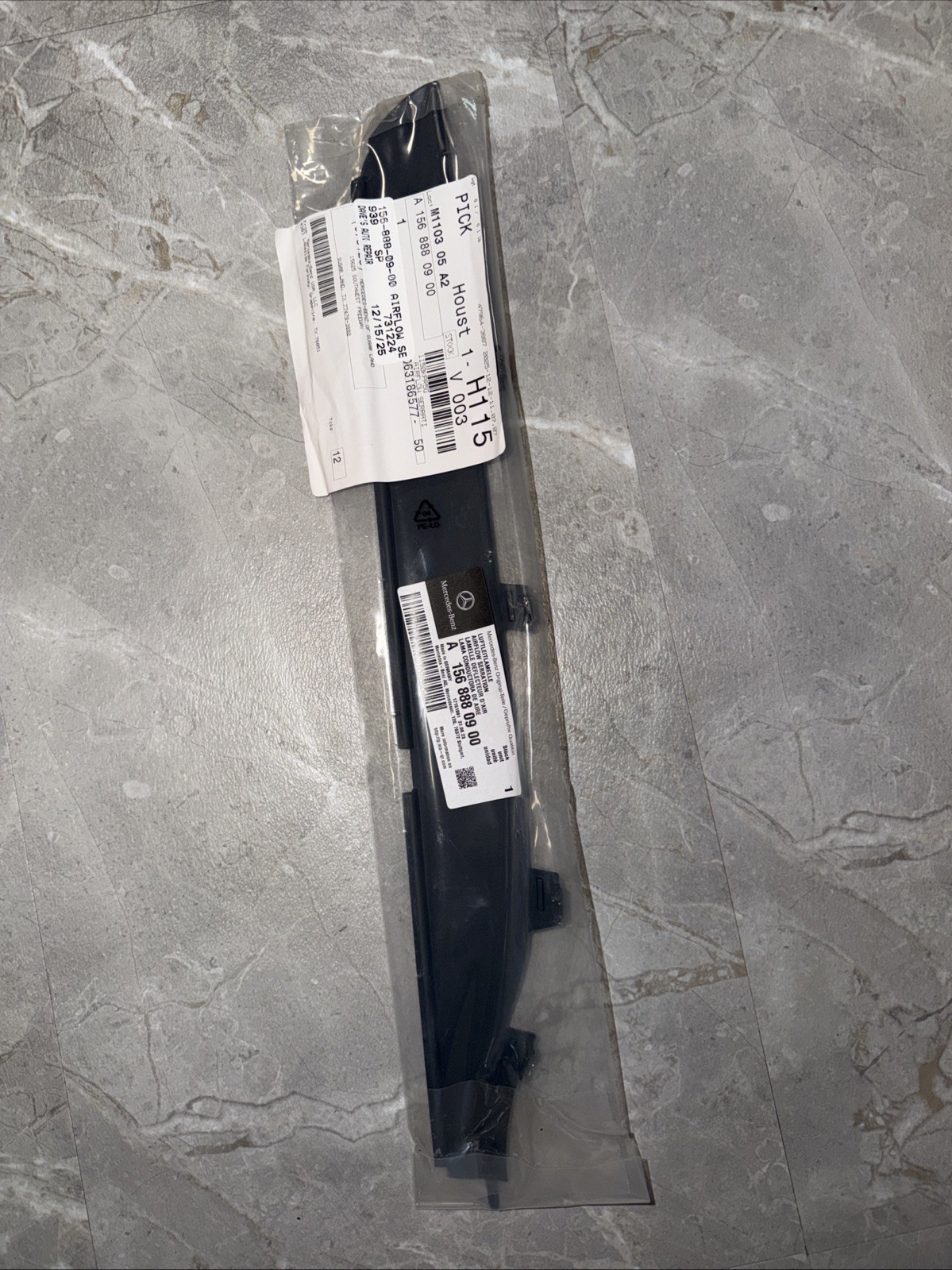 Genuine Mercedes-Benz Airflow Serration 156-888-09-00 Genuine Mercedes-Benz Airflow Serration 156-888-09-00