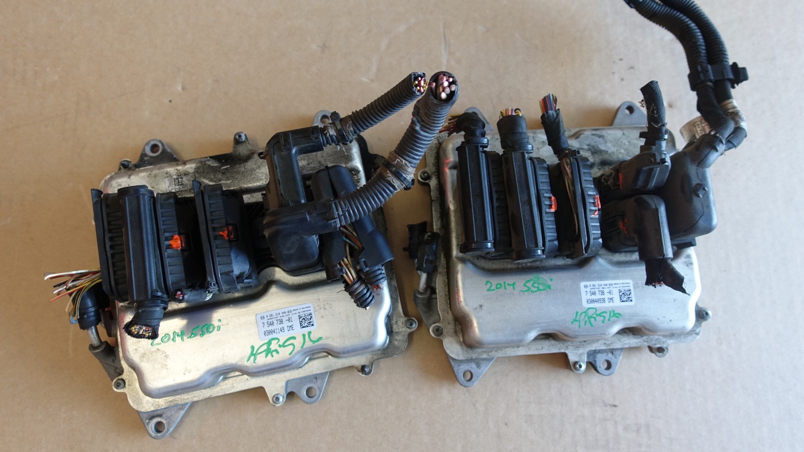 TWO 14-19 BMW F15 X5 N63 Engine Motor Control Module ECU ECM DME OEM TWO 14-19 BMW F15 X5 N63 Engine Motor Control Module ECU ECM DME OEM