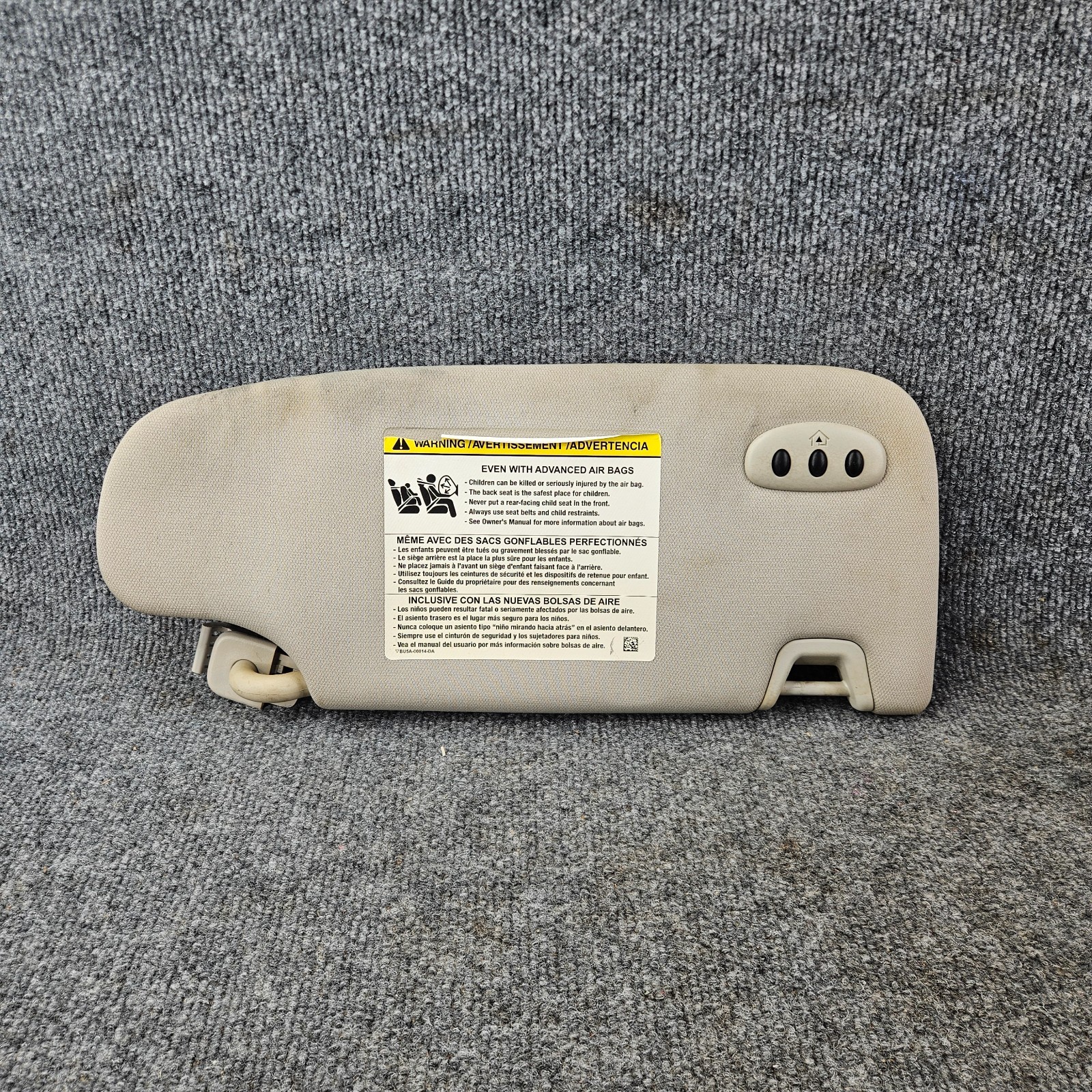 2013-2018 Ford Fusion Front Left Side Sun Visor SUN VISOR Grey Cloth Homelink
