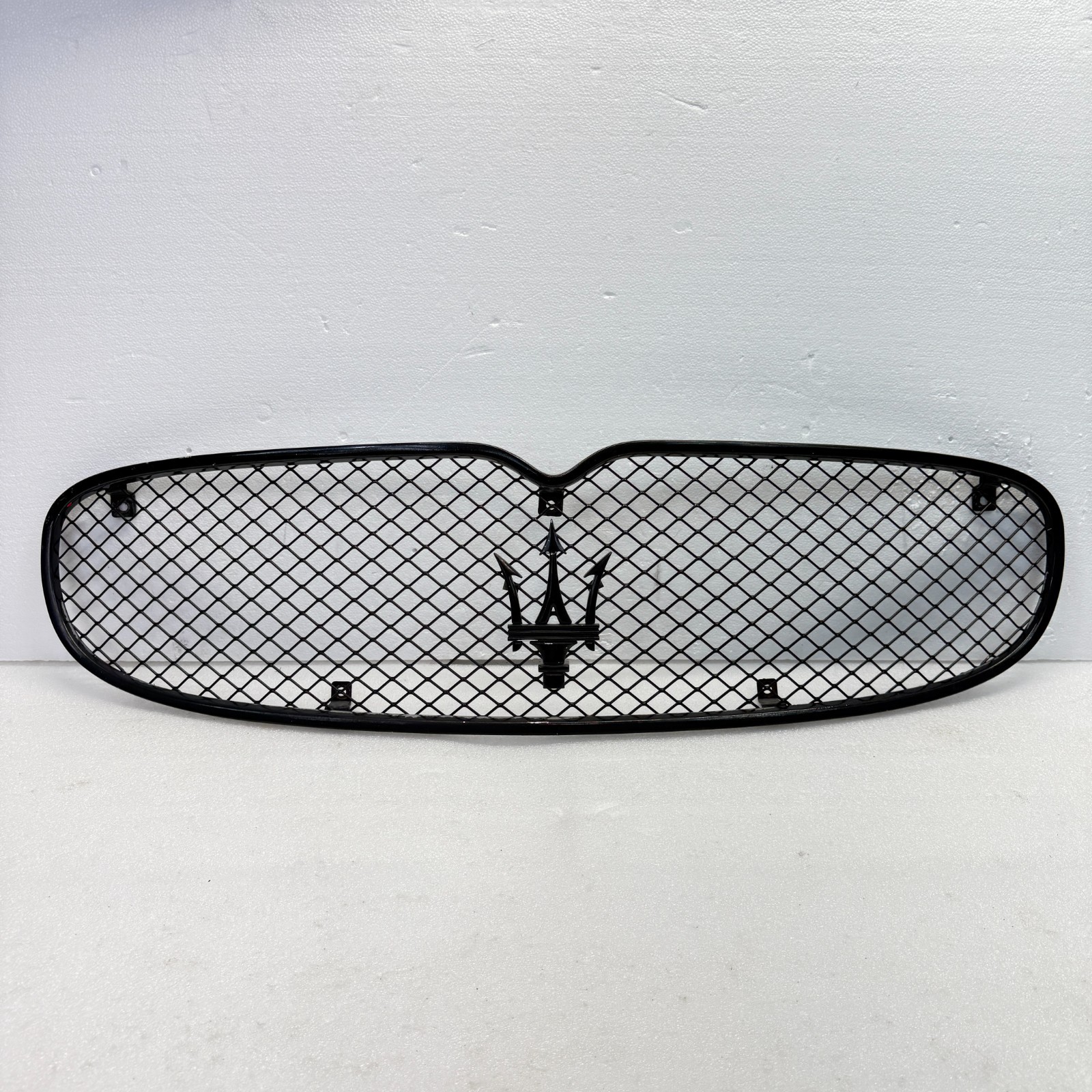 03-08 Maserati Quattroporte M139 Front Bumper Mesh Grille Black OEM 67874400