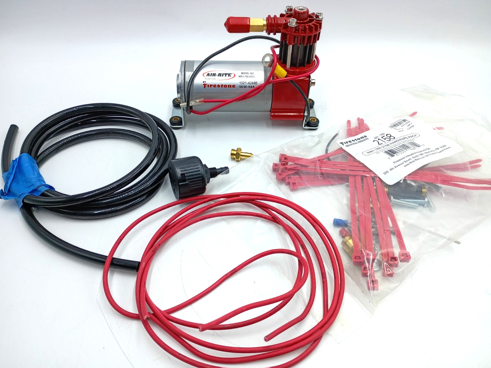NEW FIRESTONE AIR-RITE SUSPENSION AIR COMPRESSOR WR1-760-9523 W opened 2158 Kit