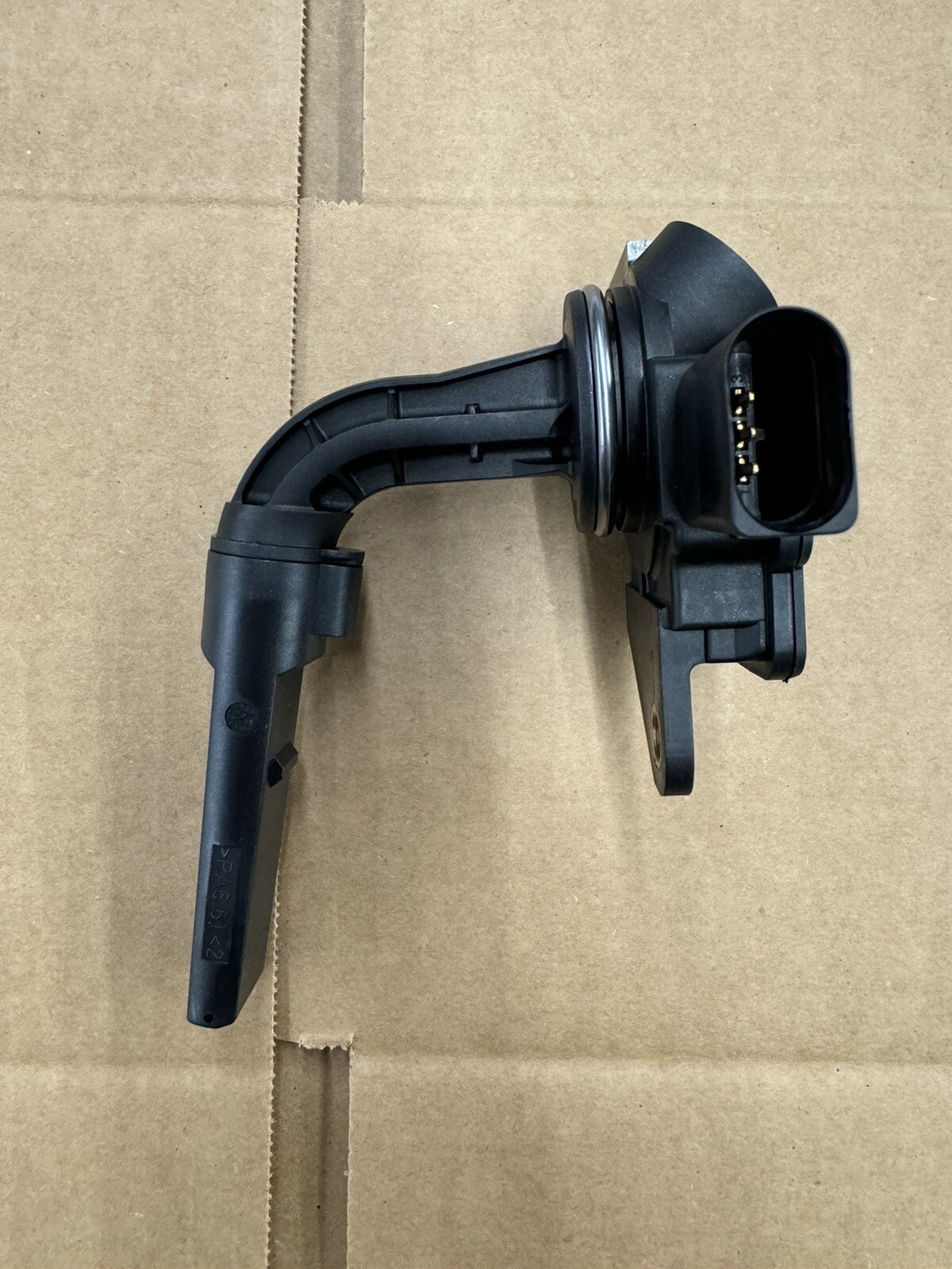 420907660 Oil Level Sensor For Audi R8 For Lamborghini Gallardo LP550-2 LP560-2 420907660 Oil Level Sensor For Audi R8 For Lamborghini Gallardo LP550-2 LP560-2