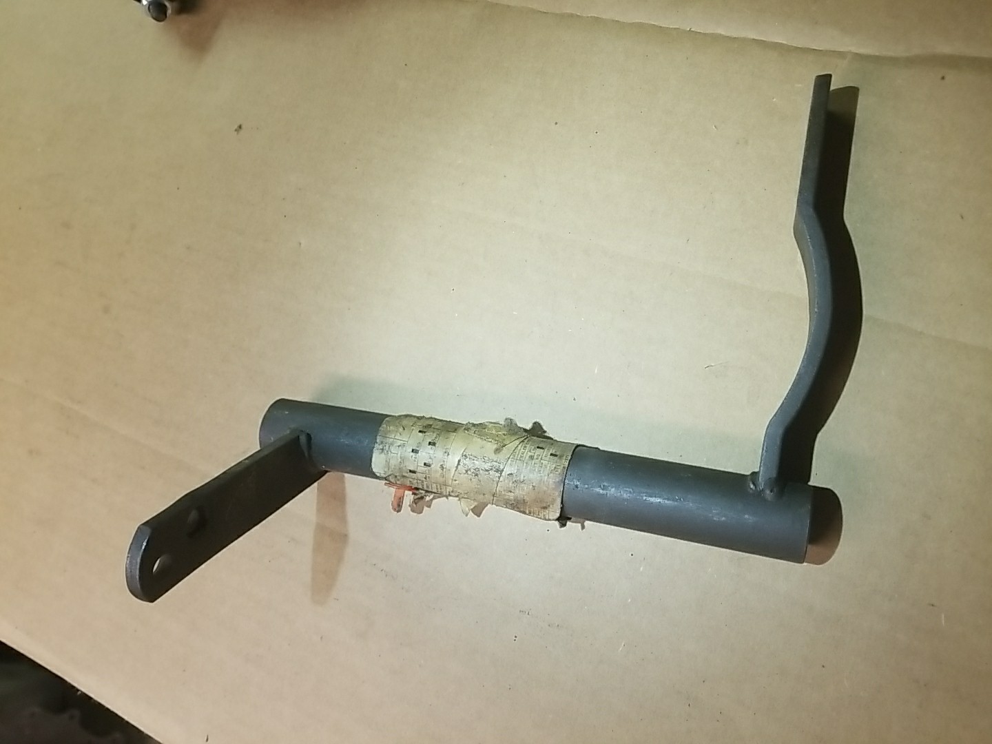 NOS 1967-1969 Camaro 68-72 Nova Bellcrank Z-bar GM  3899013.  EARLY NOS