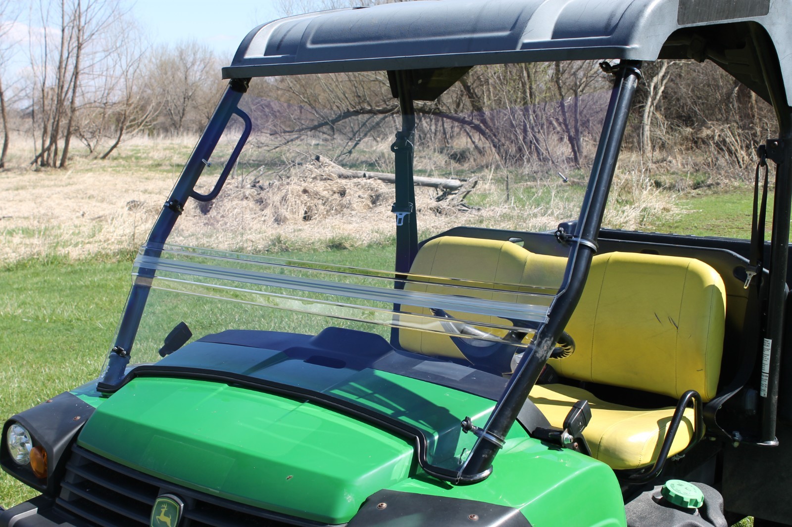 JOHN DEERE XUV 620i-625i-825i-825i S4, 850,855D, HPX4x4 FOLDING WINDSHIELD