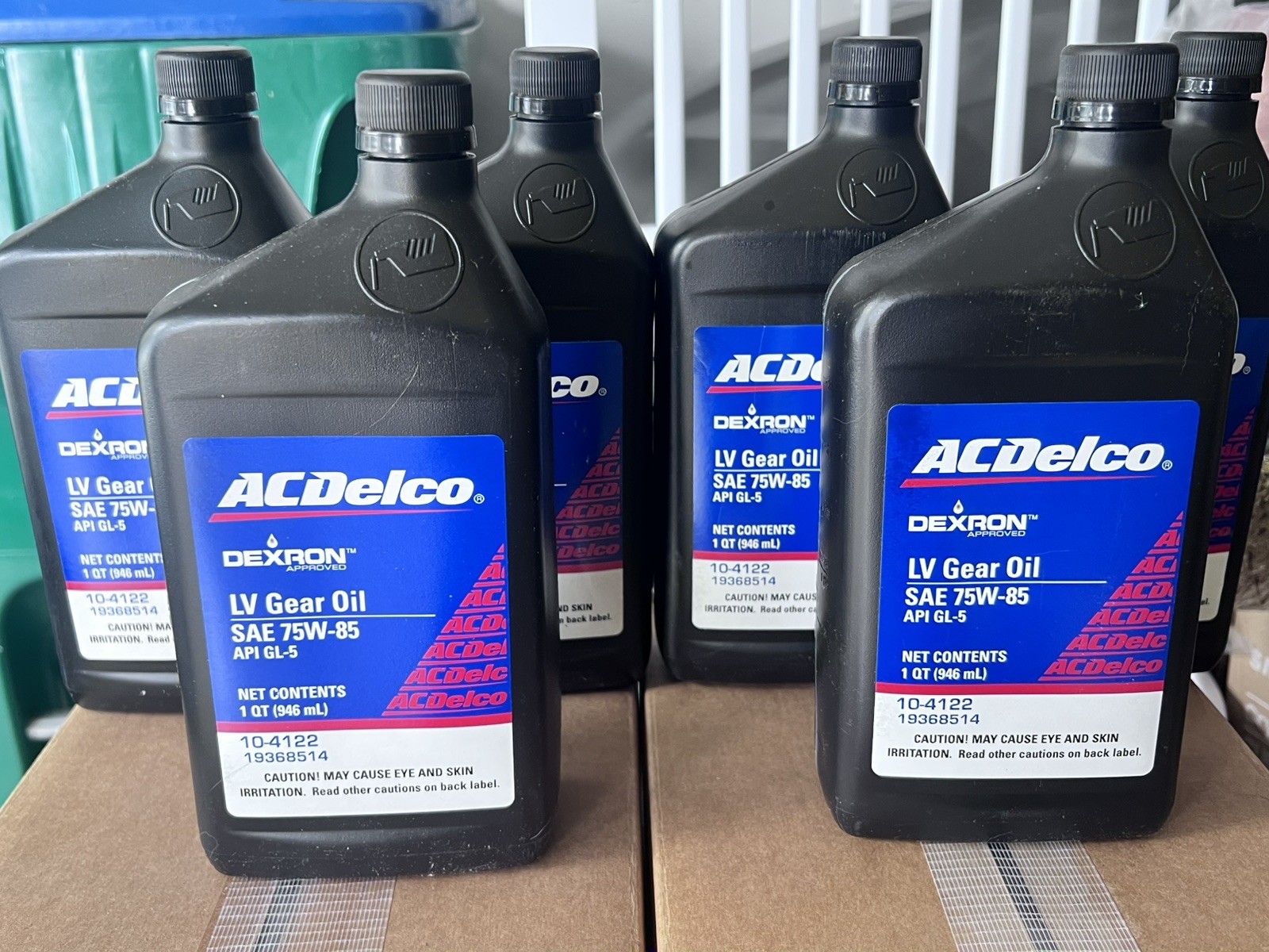 6 Quarts OEM GM ACDelco Low Viscosity 75W-85 Gear Oil, 19368514 6 Quarts OEM GM ACDelco Low Viscosity 75W-85 Gear Oil, 19368514