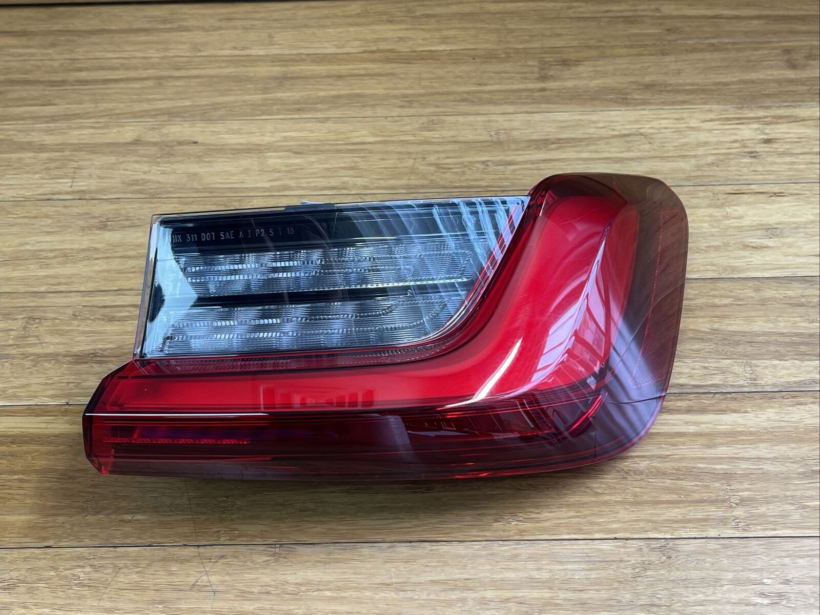 🚘 OEM 2021 - 2023 BMW M3 G80 Rear Right Side Outer Taillight 5A3BC68 🔷