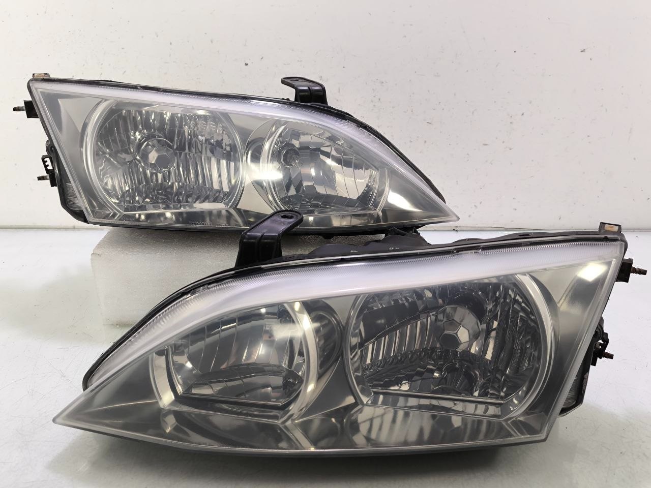 JDM TOYOTA LEXUS ES WINDOM MCV20 MCV21 1996-2001 XENON HID HEADLIGHTS HEAD LAMPS