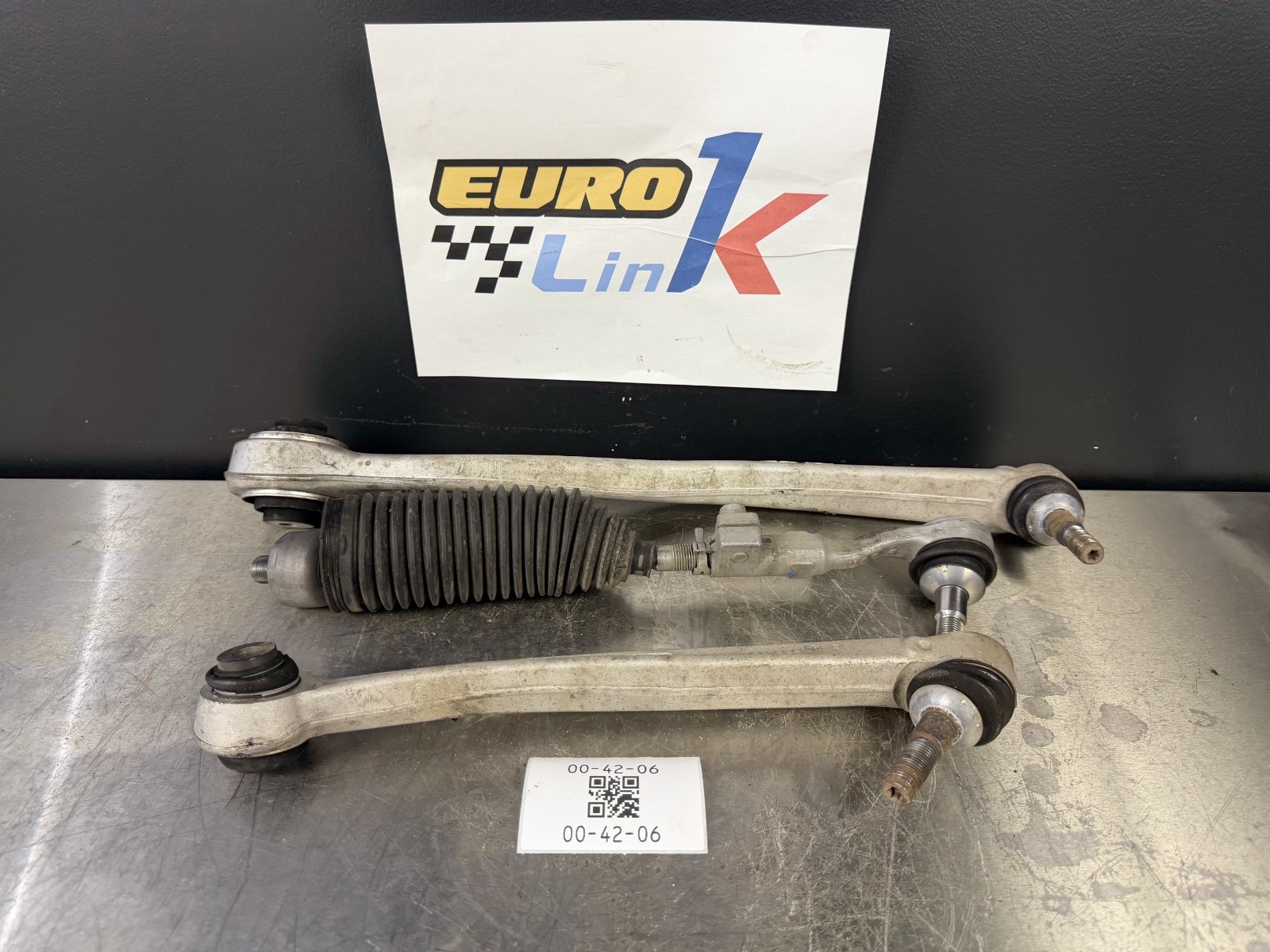 21-26 BMW G87 G80 G82 RWD Front Right Pass Side Suspension Control Arm SET 10k 21-26 BMW G87 G80 G82 RWD Front Right Pass Side Suspension Control Arm SET 10k
