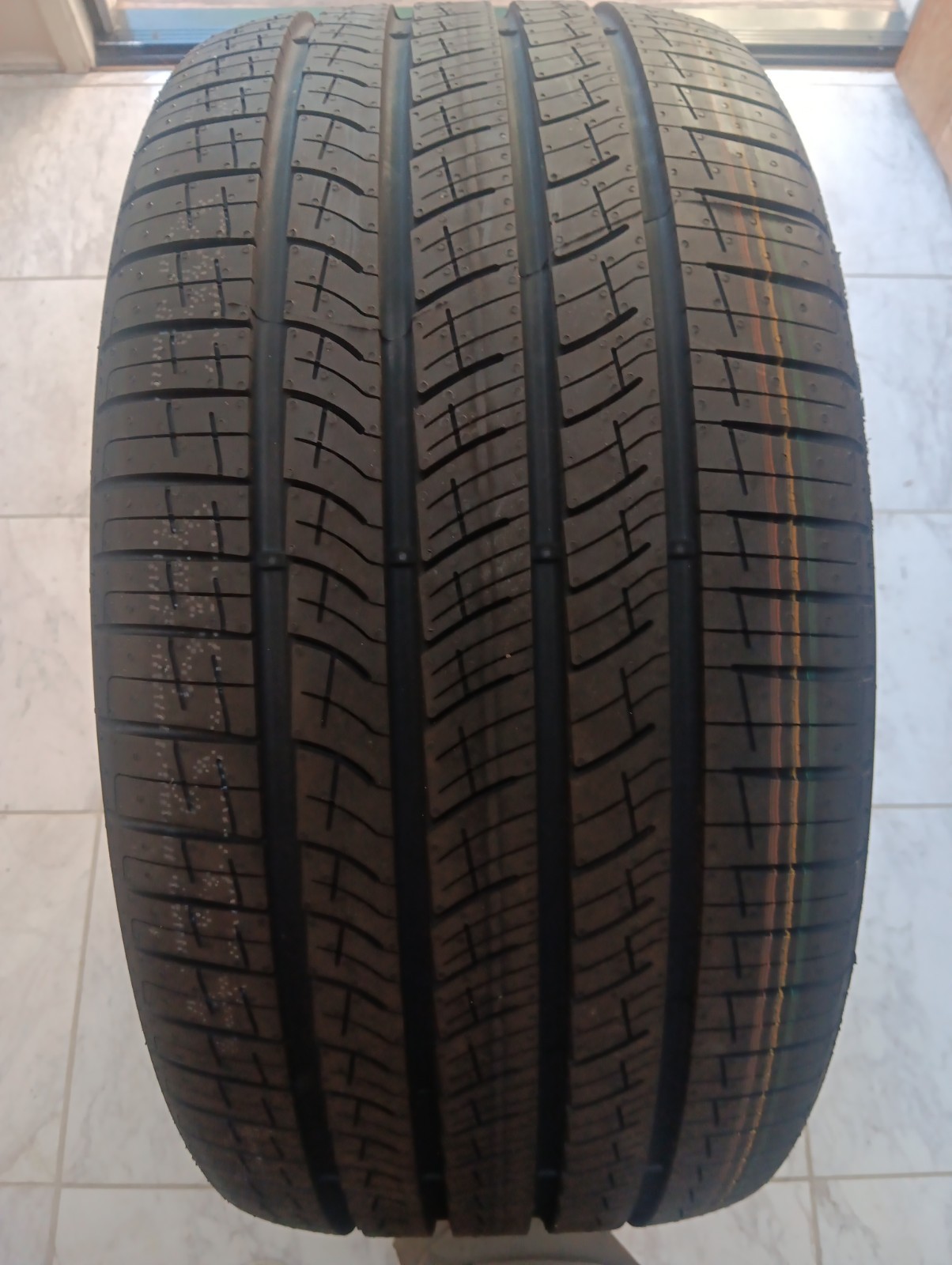 PIRELLI P ZERO MS (T0) BSW P 235 35 20 92Y XL UHP TIRE 4333800 PIRELLI P ZERO MS (T0) BSW P 235 35 20 92Y XL UHP TIRE 4333800