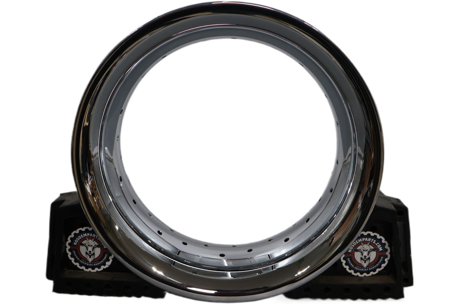 43664-11 NEW OEM 2009-2025 HARLEY-DAVIDSON TOURING REAR WHEEL SMOOTH CHROME