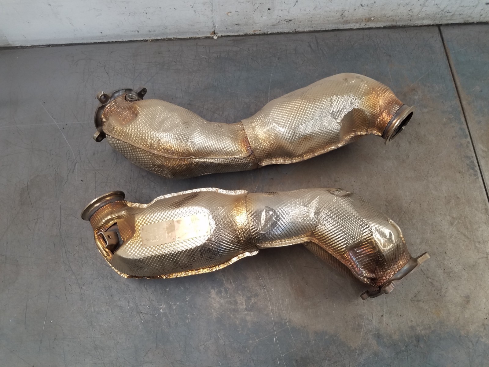 McLaren 720S 4.0L M840T Catalytic Converter Exhaust Pipes #5999 Q8-3