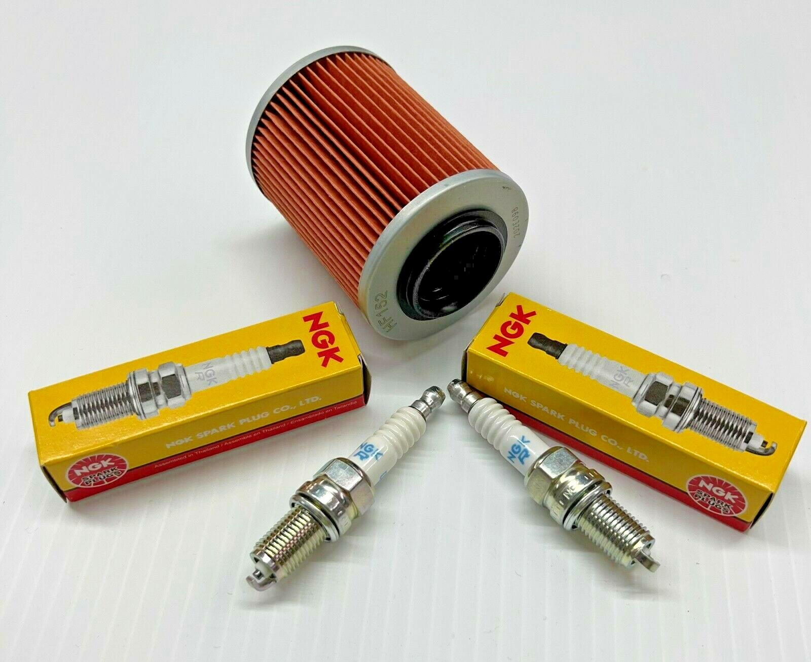 Can Am Commander 800 1000 Oil Filter + NGK Spark Plugs Tune up Kit 2011 - 2016 Can Am Commander 800 1000 Oil Filter + NGK Spark Plugs Tune up Kit 2011 - 2016