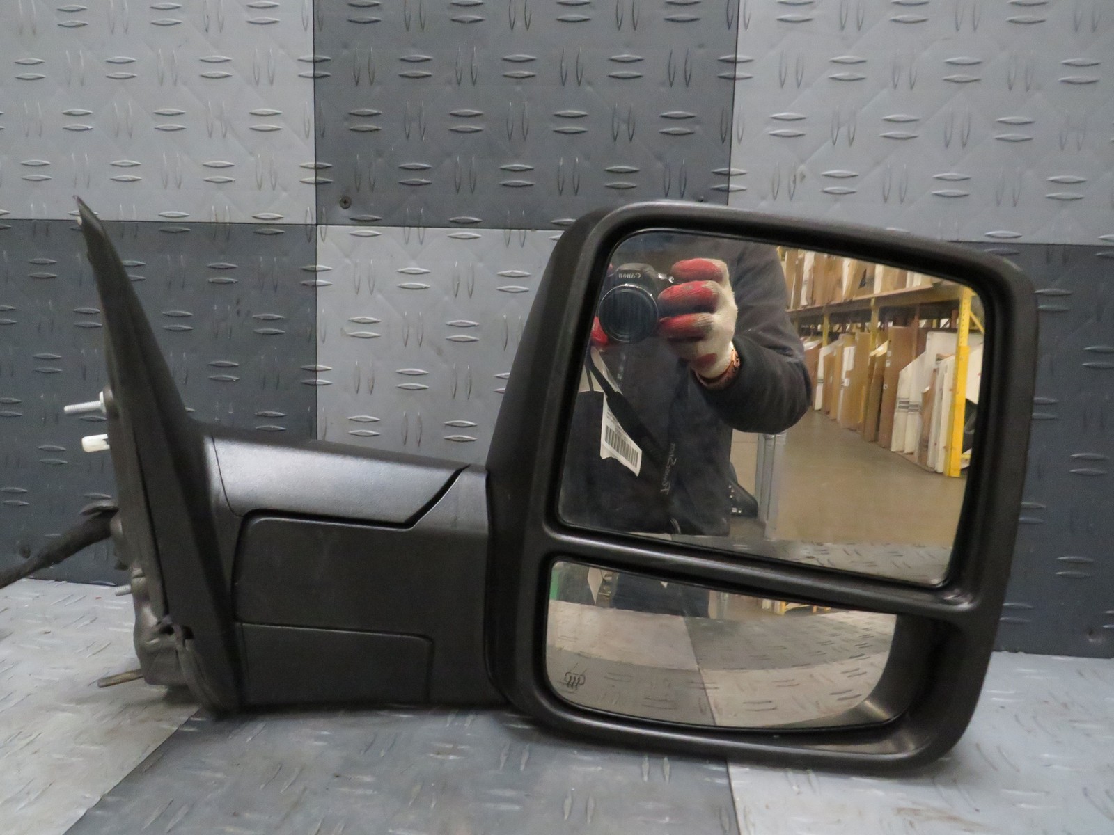 2023 2024 DODGE RAM 3500 Dorr Mirror Right Black OEM 68526280AD