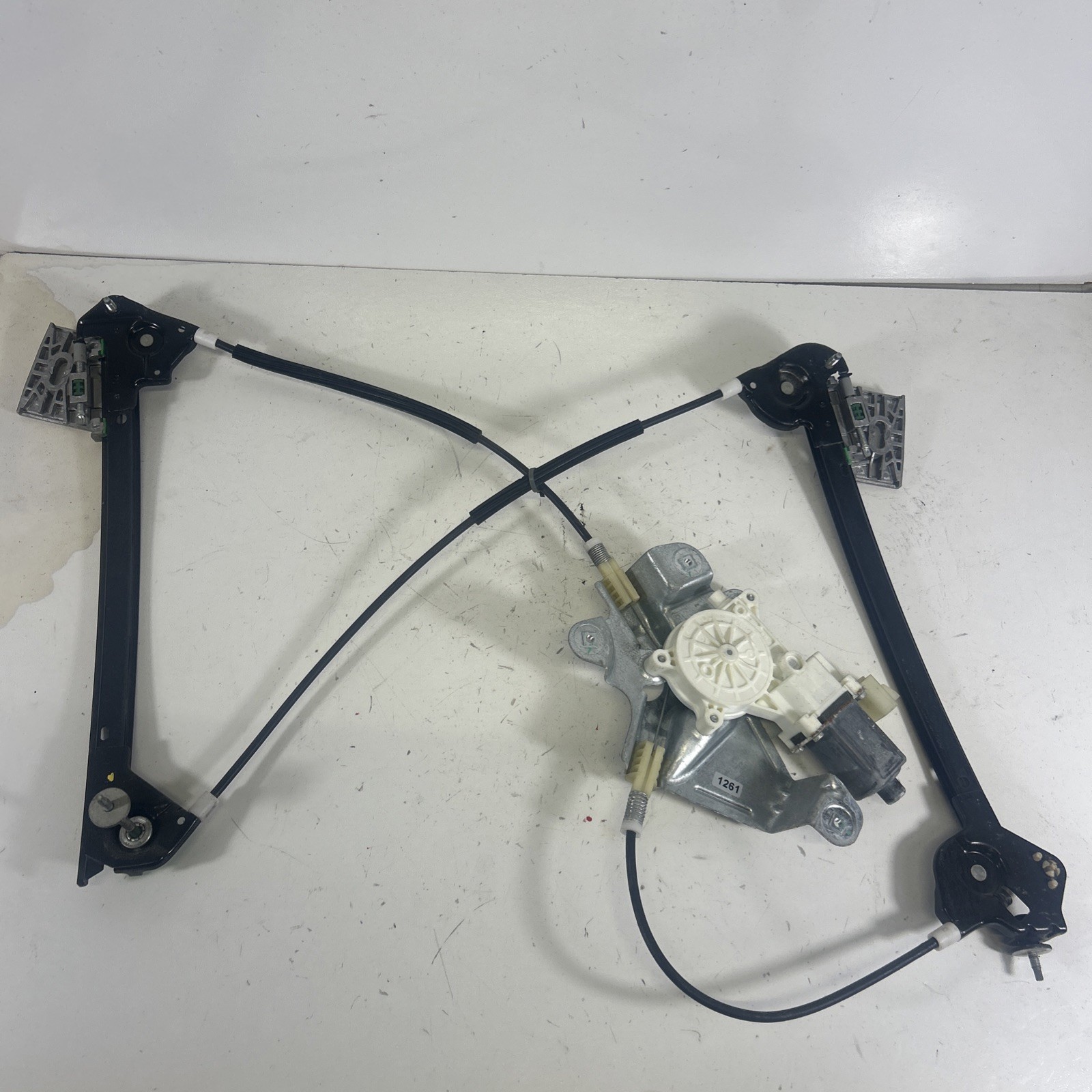 2006-2009 Saturn Sky Pontiac Solstice Driver Left Window Regulator 2006-2009 Saturn Sky Pontiac Solstice Driver Left Window Regulator