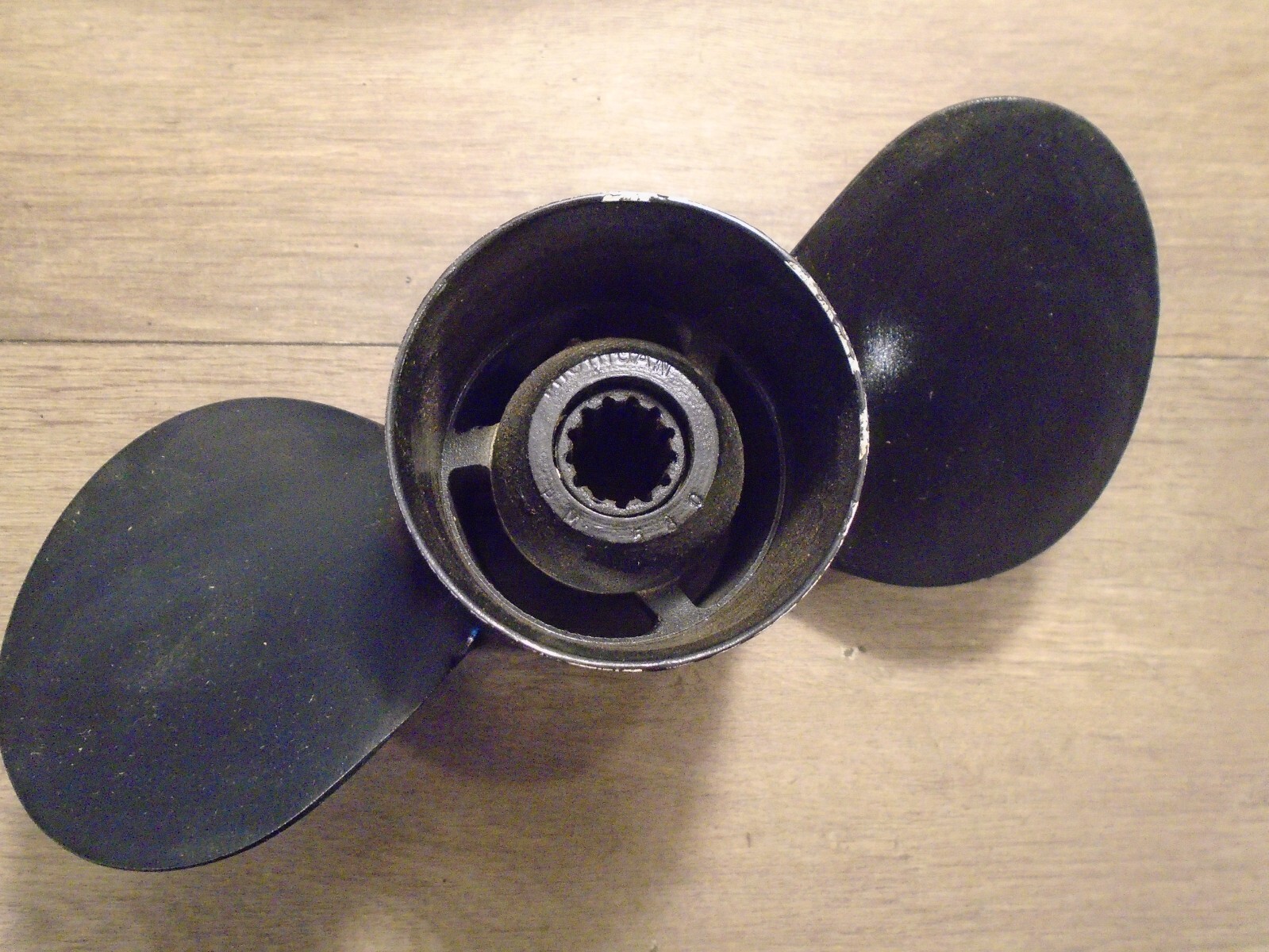 1970-1971 Mercury 40-50 hp outboard propeller Michigan Wheel PM 580 10.5 1970-1971 Mercury 40-50 hp outboard propeller Michigan Wheel PM 580 10.5