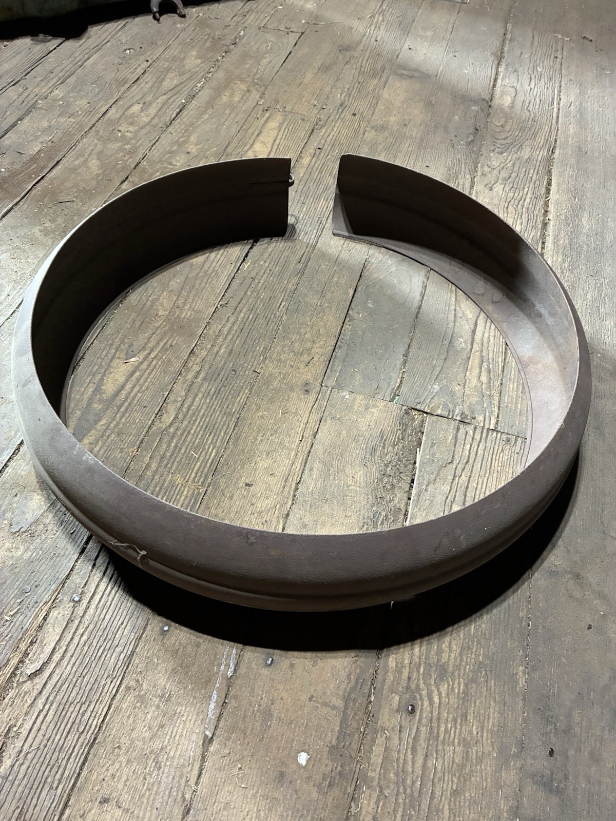 Vintage 1935 Ford Spare Tire Band Original Coupe Sedan Roadster Hot Rod Fenders Vintage 1935 Ford Spare Tire Band Original Coupe Sedan Roadster Hot Rod Fenders