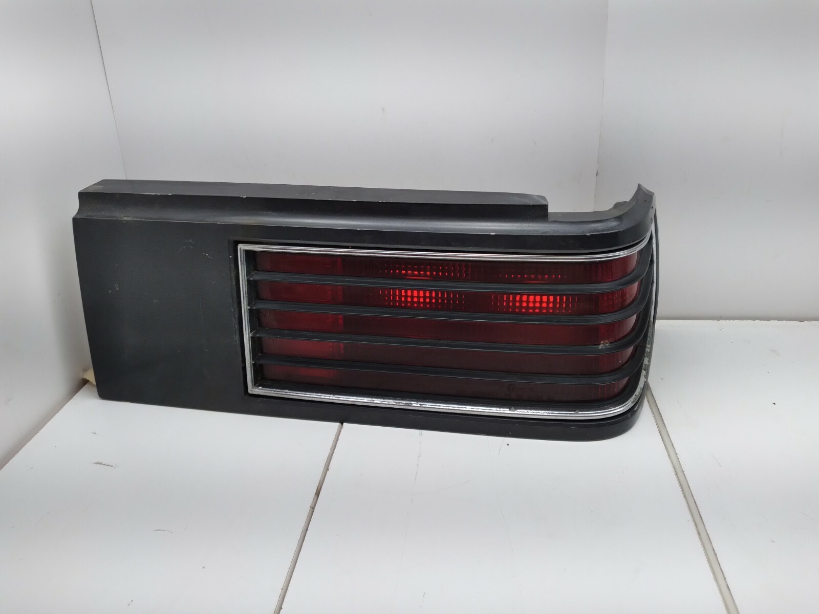 1982 1983 Pontiac 6000 Right Passenger TAIL LIGHT 