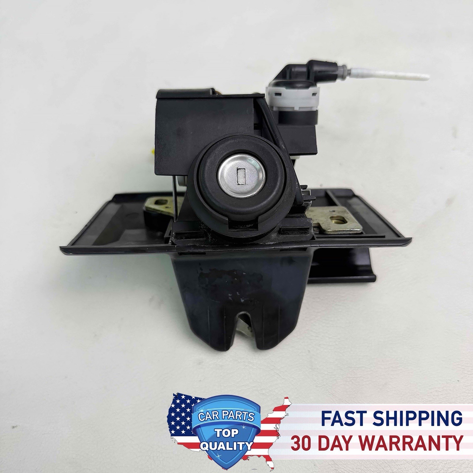 96-03 Mercedes W208 CLK55 AMG CLK430 Rear Trunk Lid Lock Latch Cylinder OEM 96-03 Mercedes W208 CLK55 AMG CLK430 Rear Trunk Lid Lock Latch Cylinder OEM