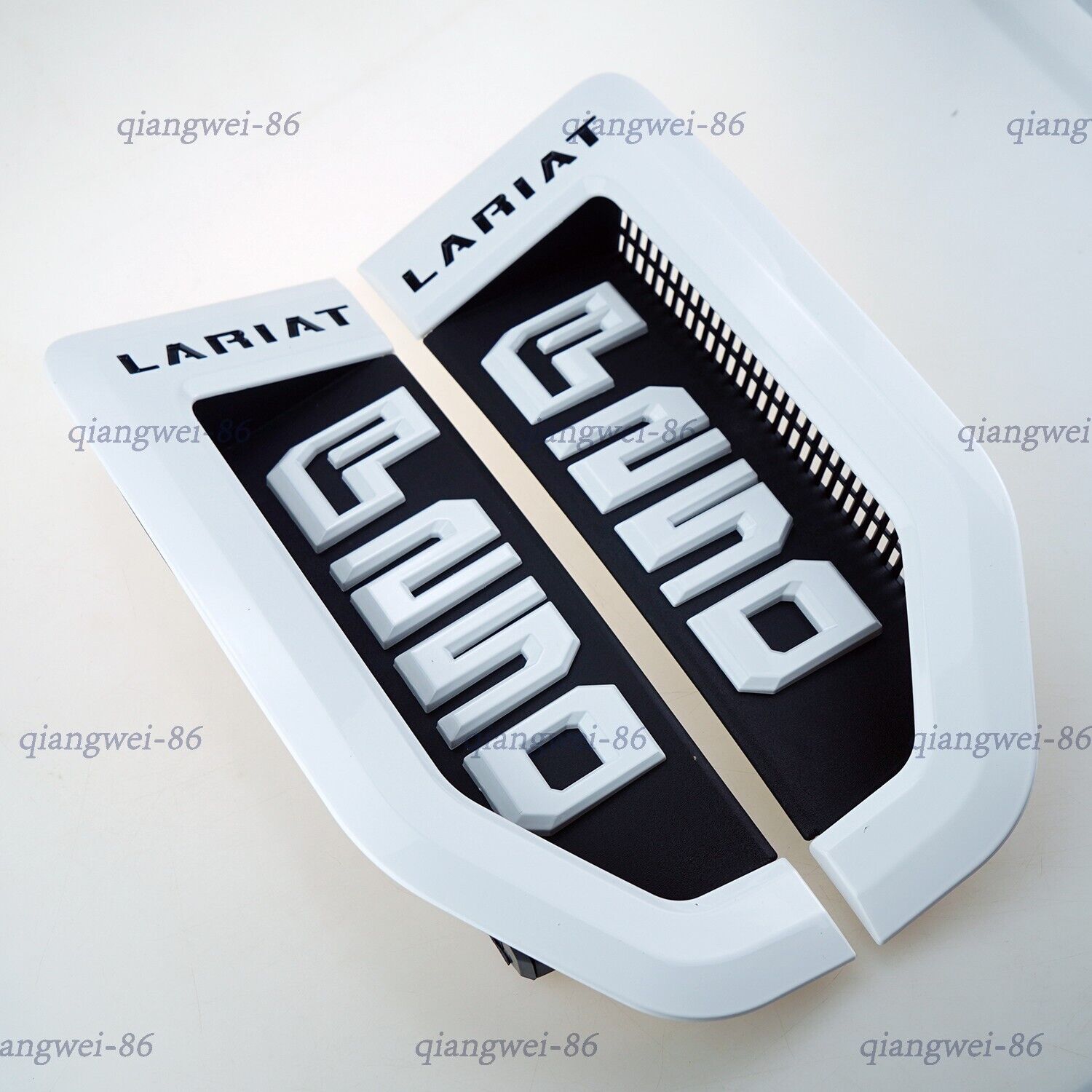 For 2017-2022 F250 LARIAT Emblems DRIVER &PASSANGER Side Badge White Black