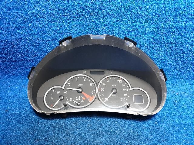 2006 Peugeot 206 Instrument Cluster OEM 9656696480 2006 Peugeot 206 Instrument Cluster OEM 9656696480