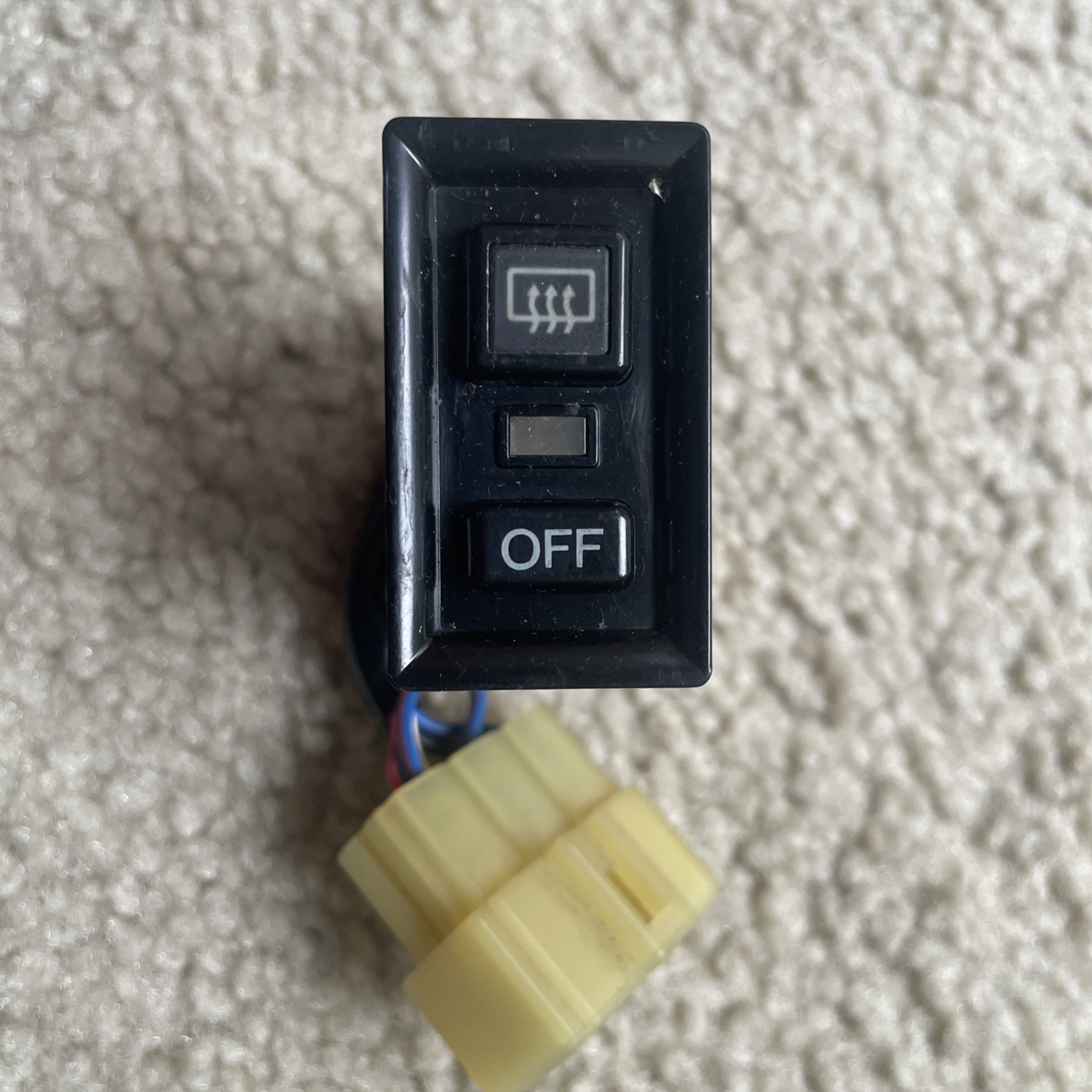 84 - 89 Toyota 4runner OEM Rear Window Defrost Dash Switch, Genuine 84 - 89 Toyota 4runner OEM Rear Window Defrost Dash Switch, Genuine